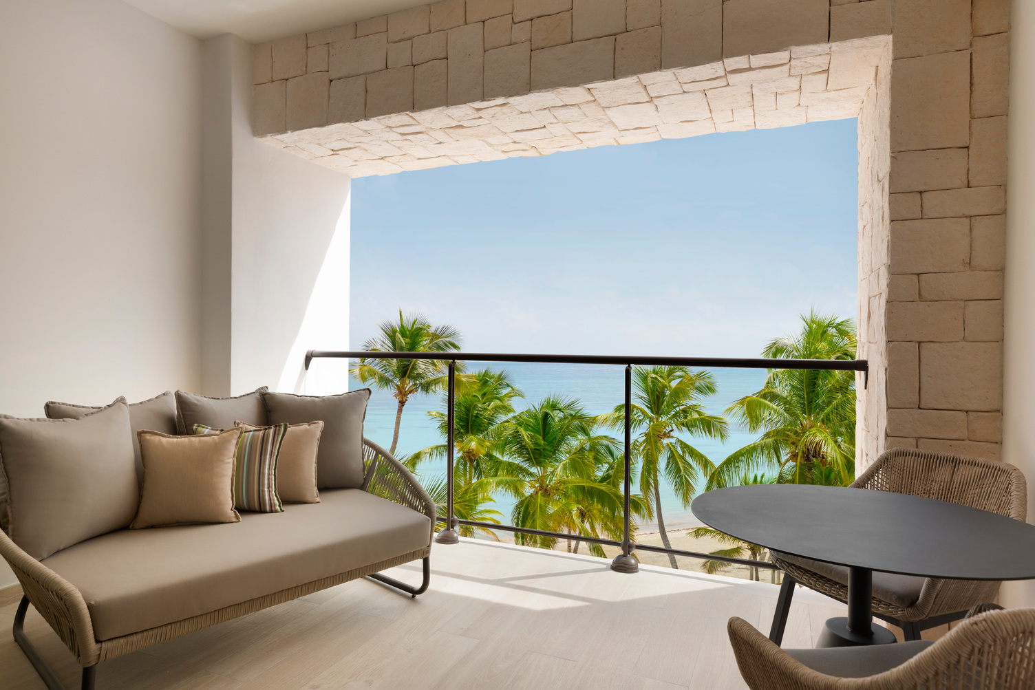 Junior Suite Ocean Front Two Double Beds