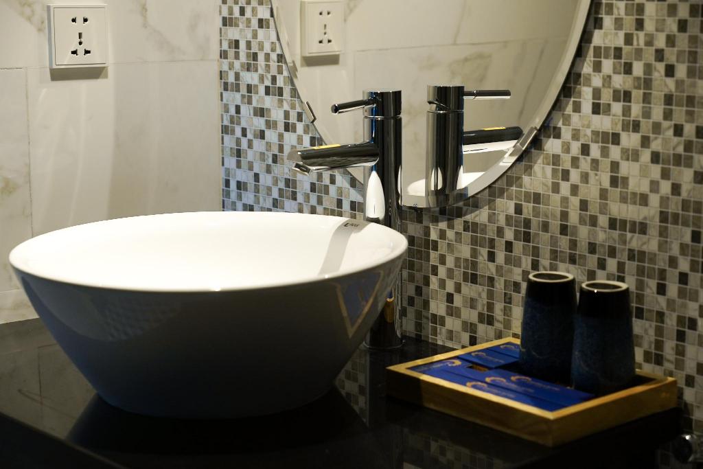 Double or Twin Deluxe