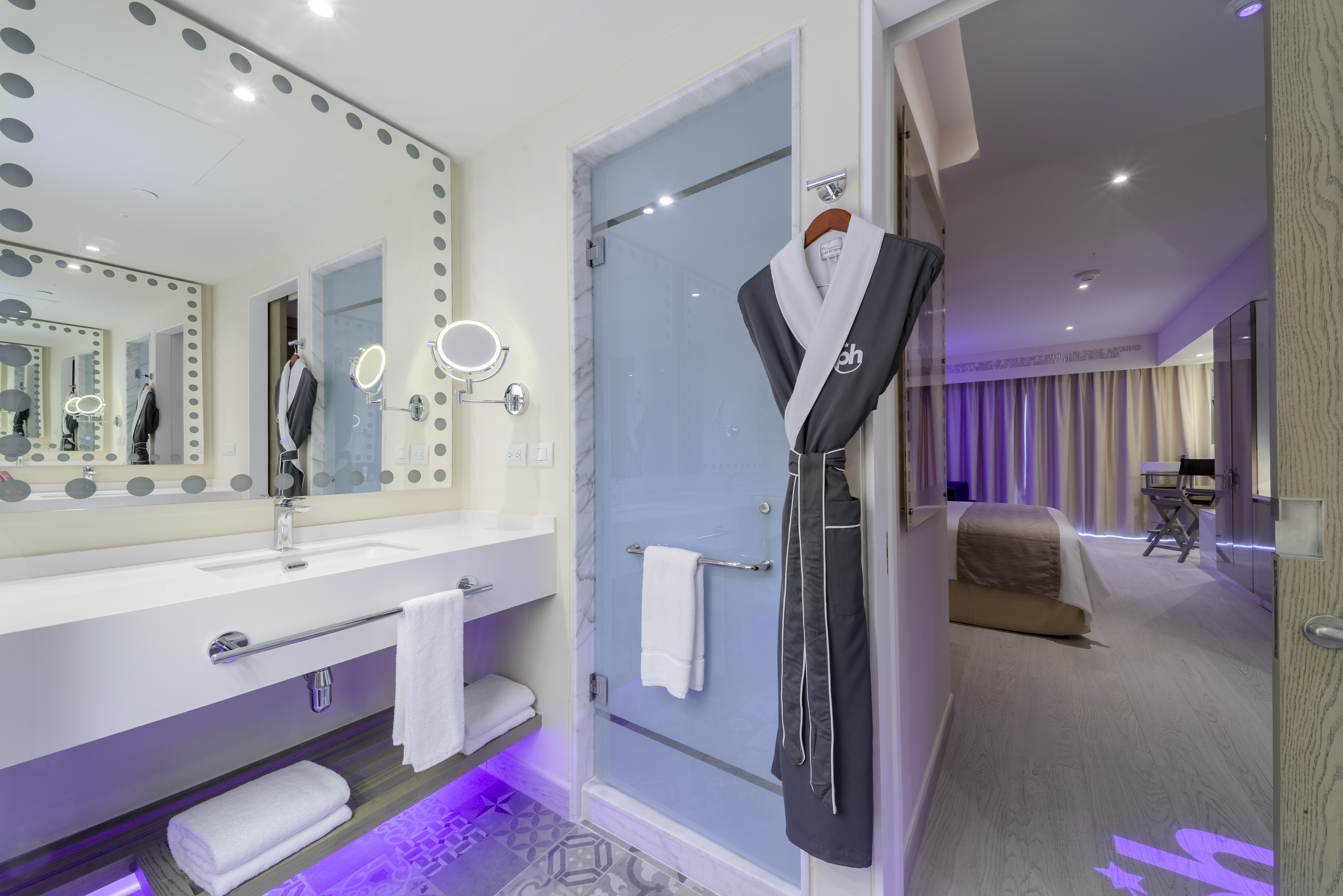 Junior Suite Standard