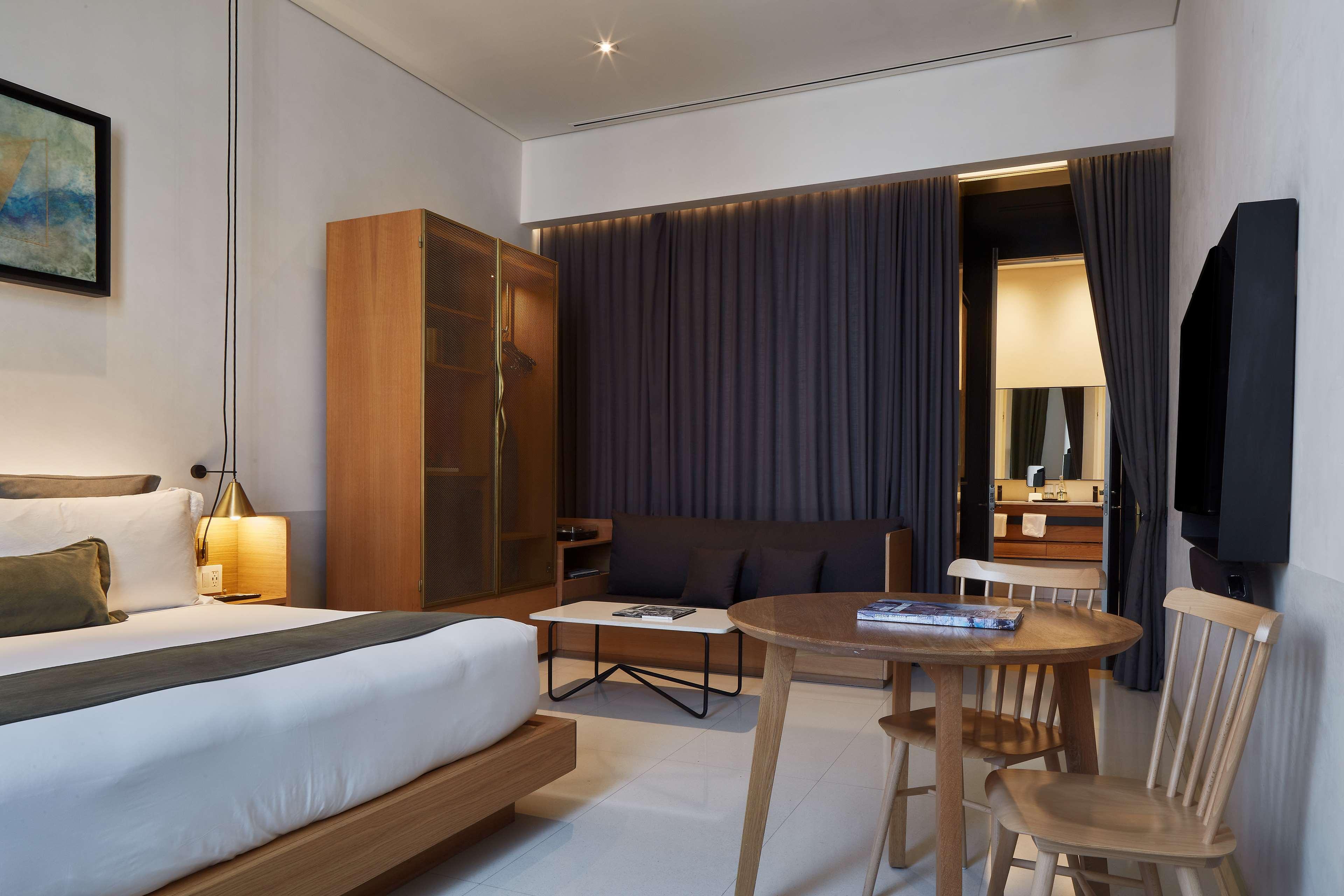 Suite Premium King Bed