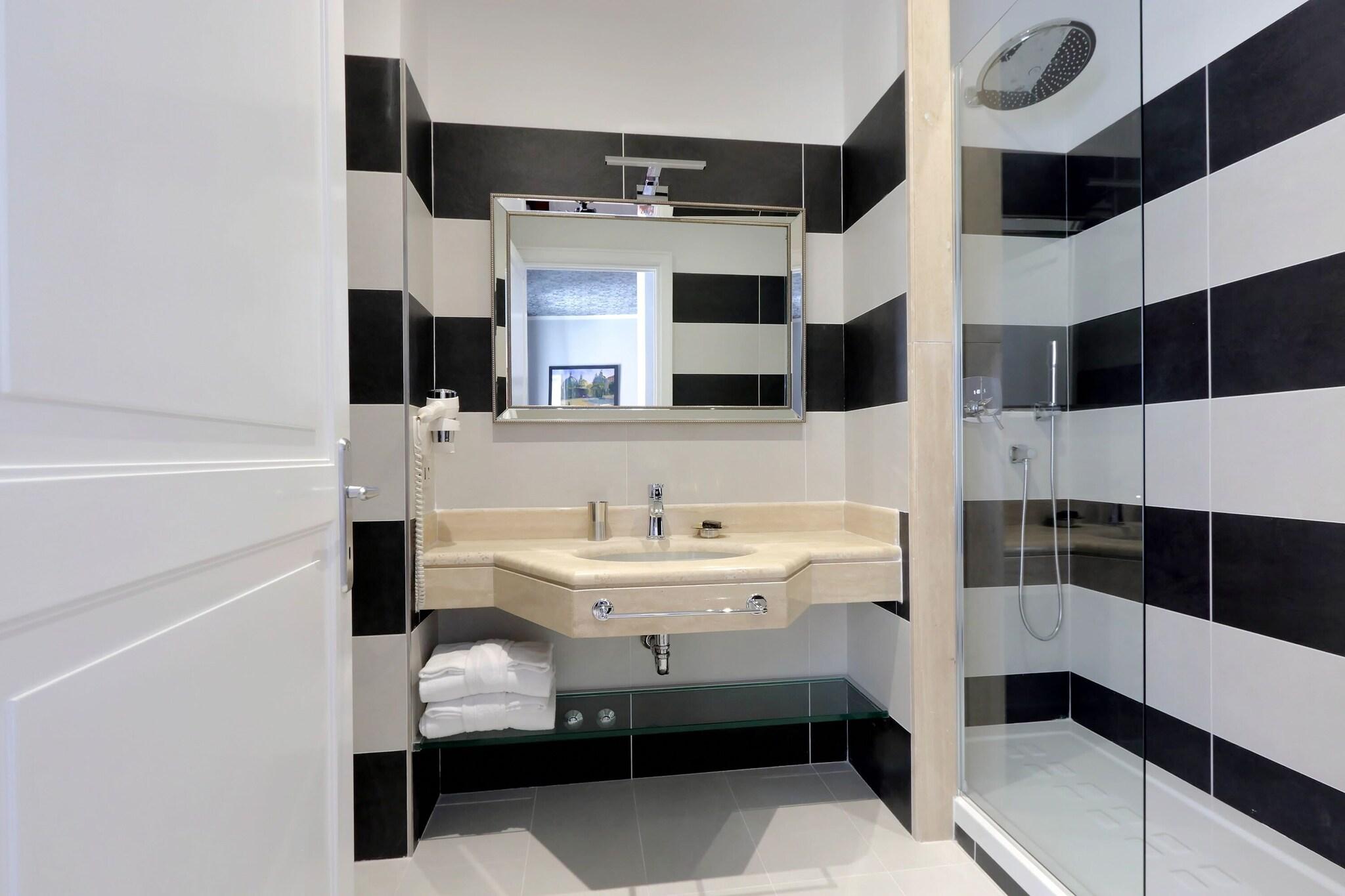 Apartment Two Queen Beds