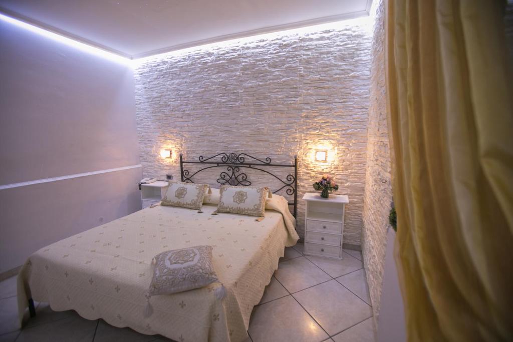 Double or Twin Deluxe