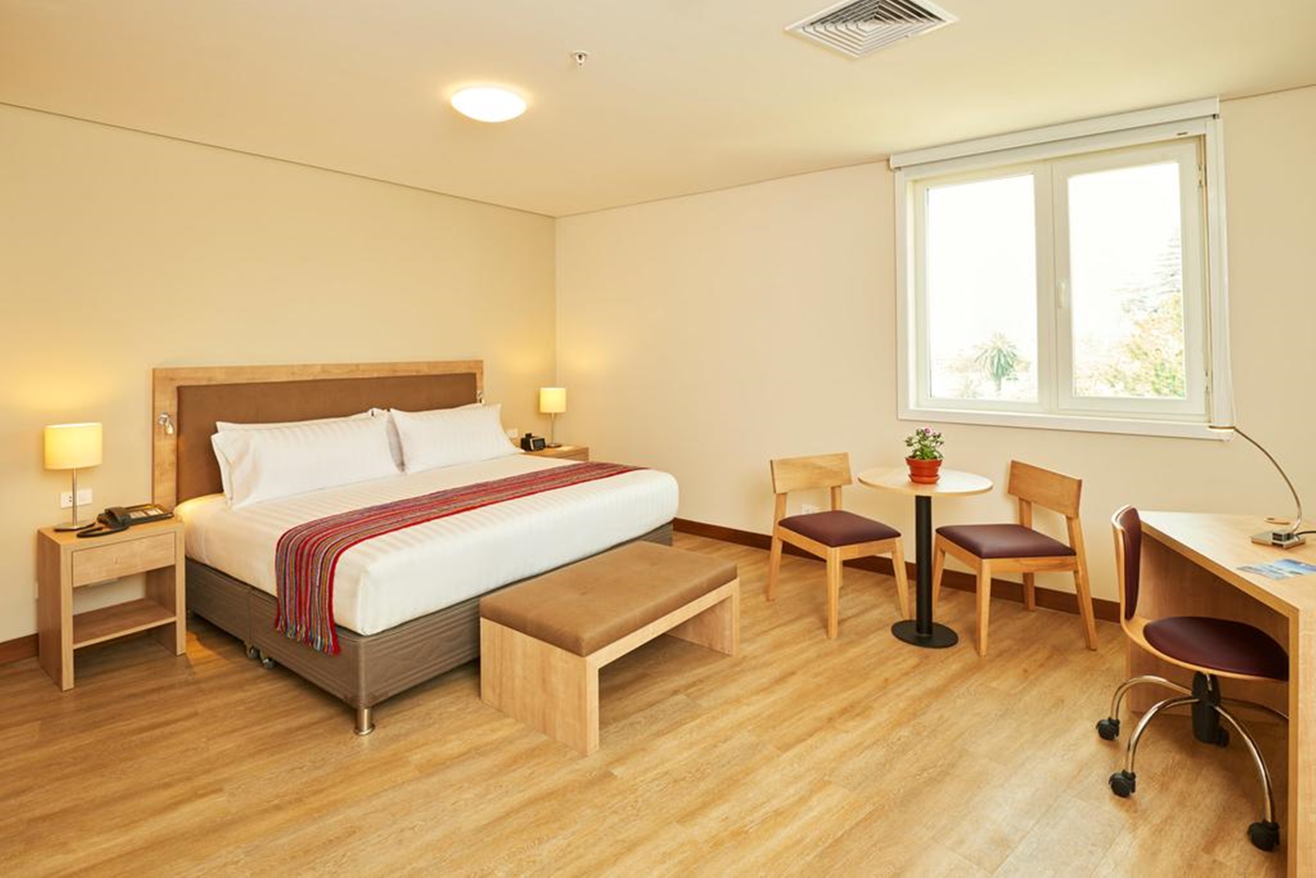 Junior Suite King Size Bed