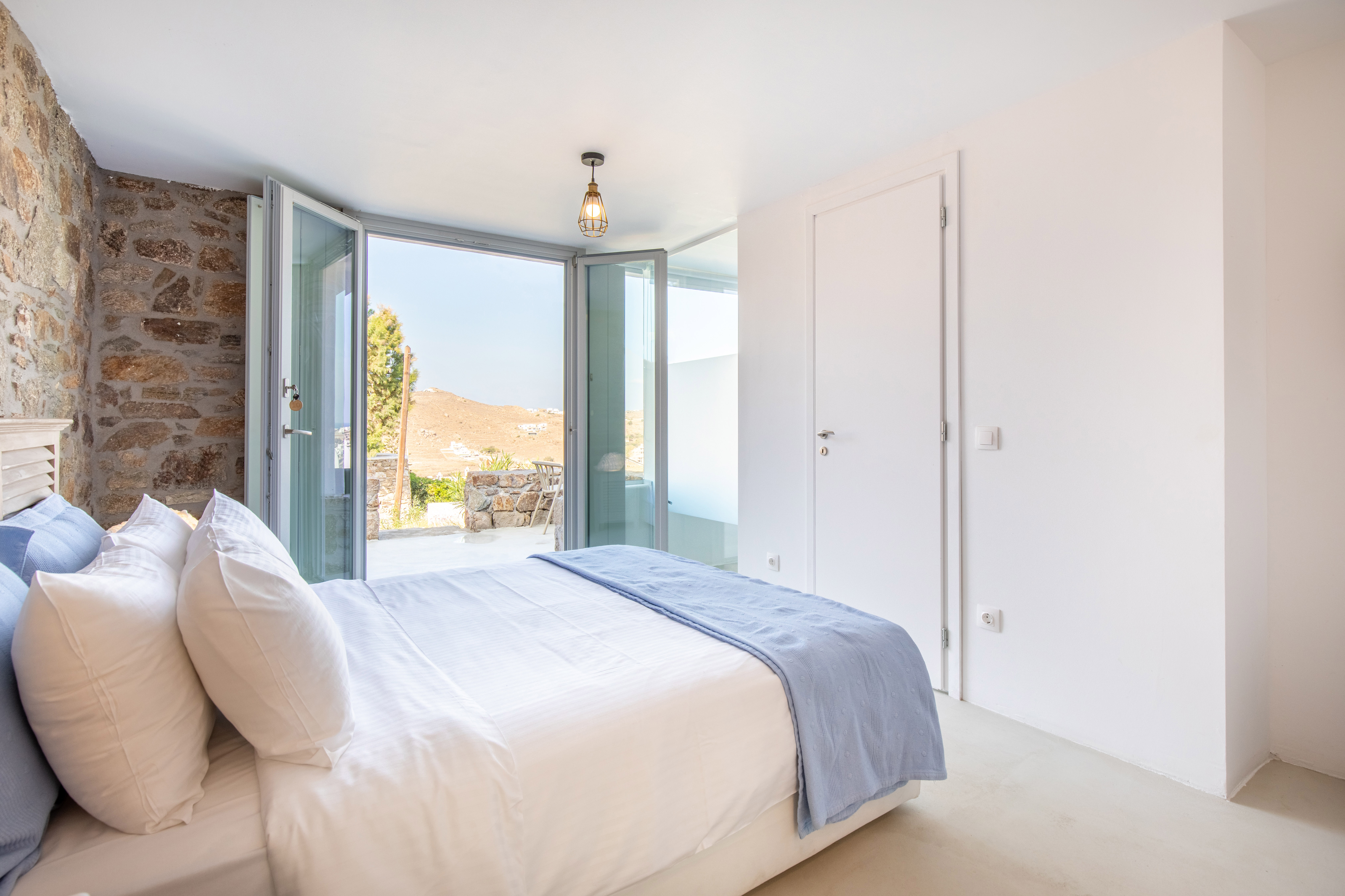 Double or Twin Sea View