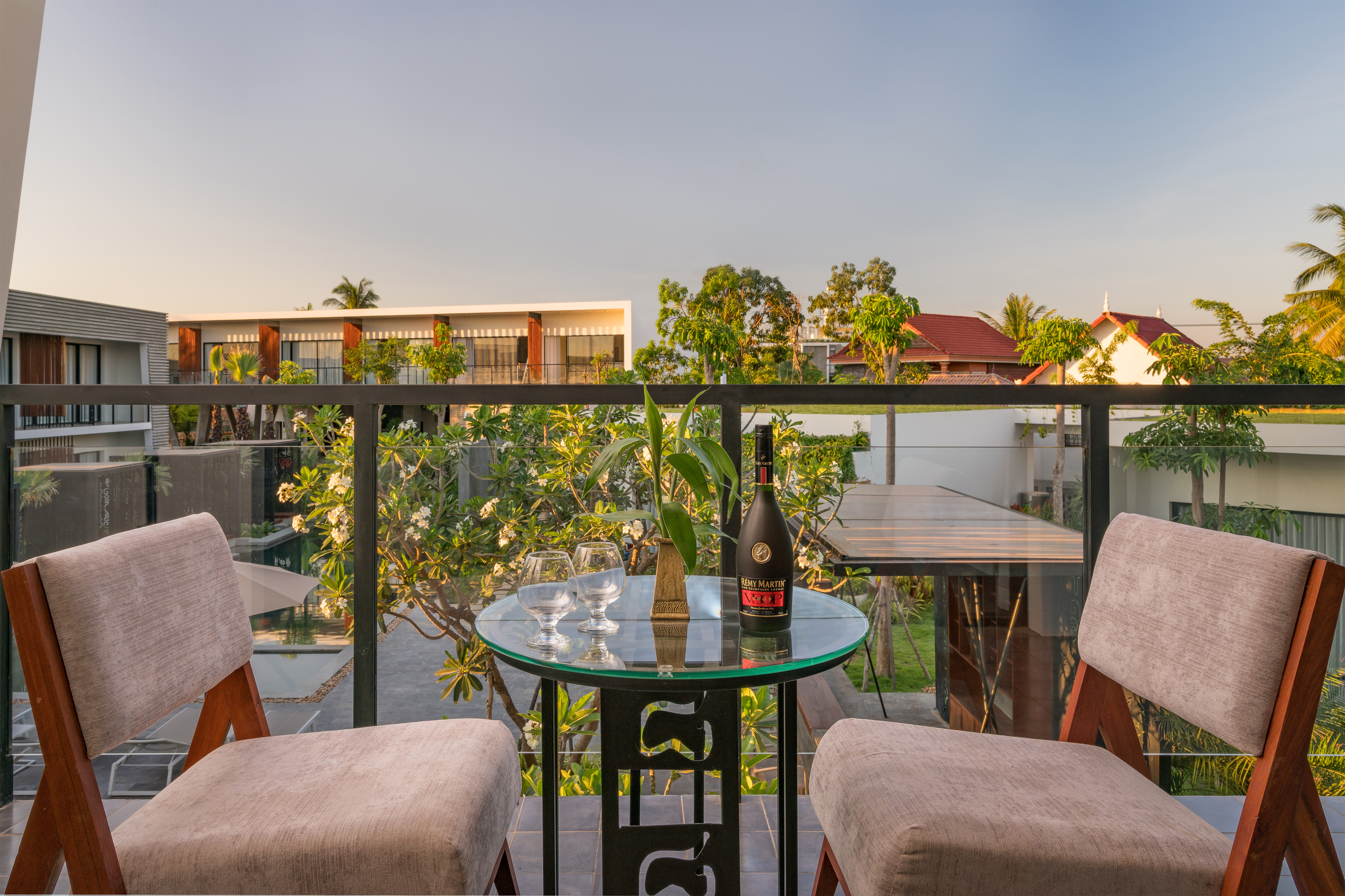 Junior Suite Pool View