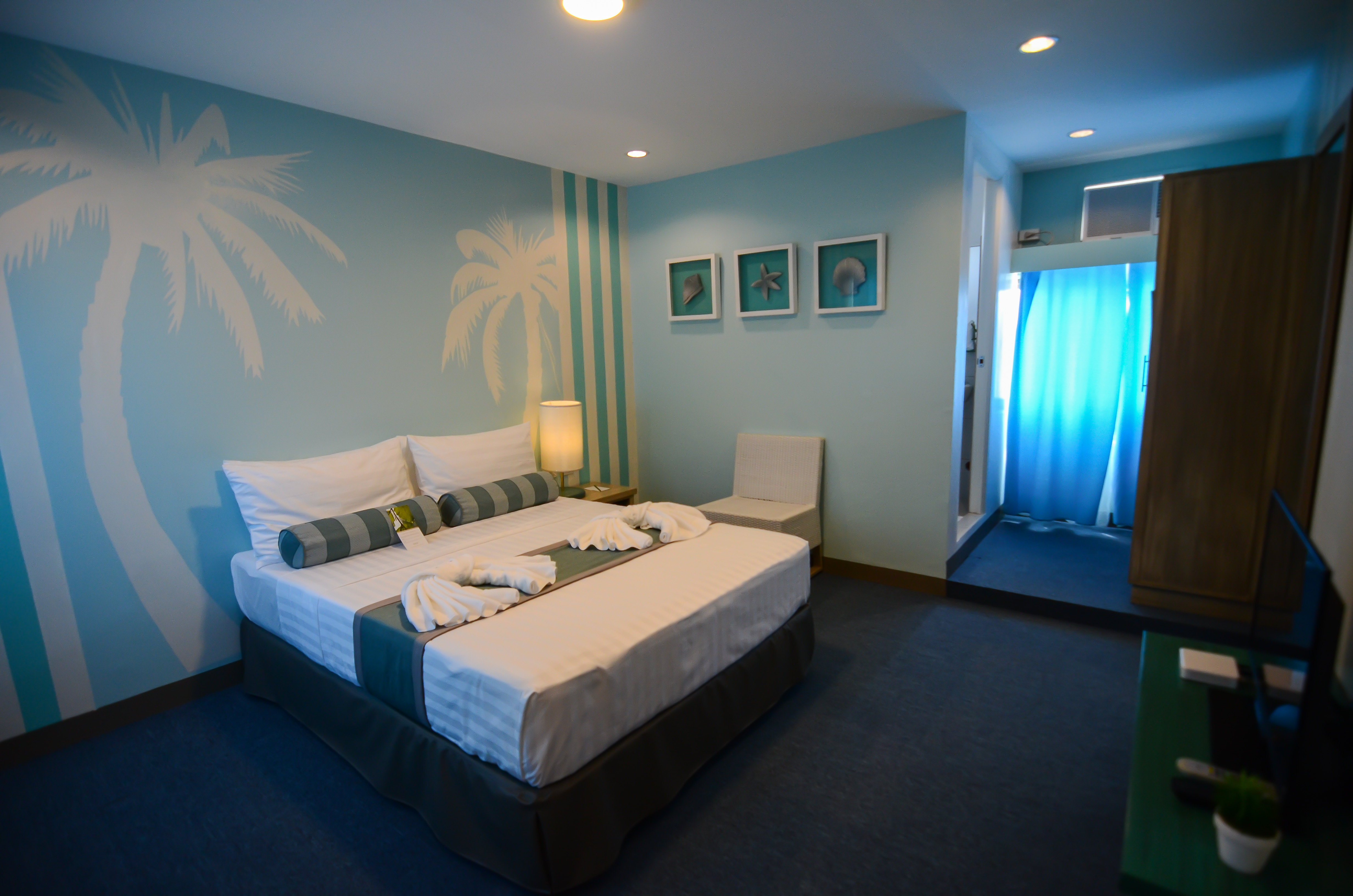 Double or Twin Standard