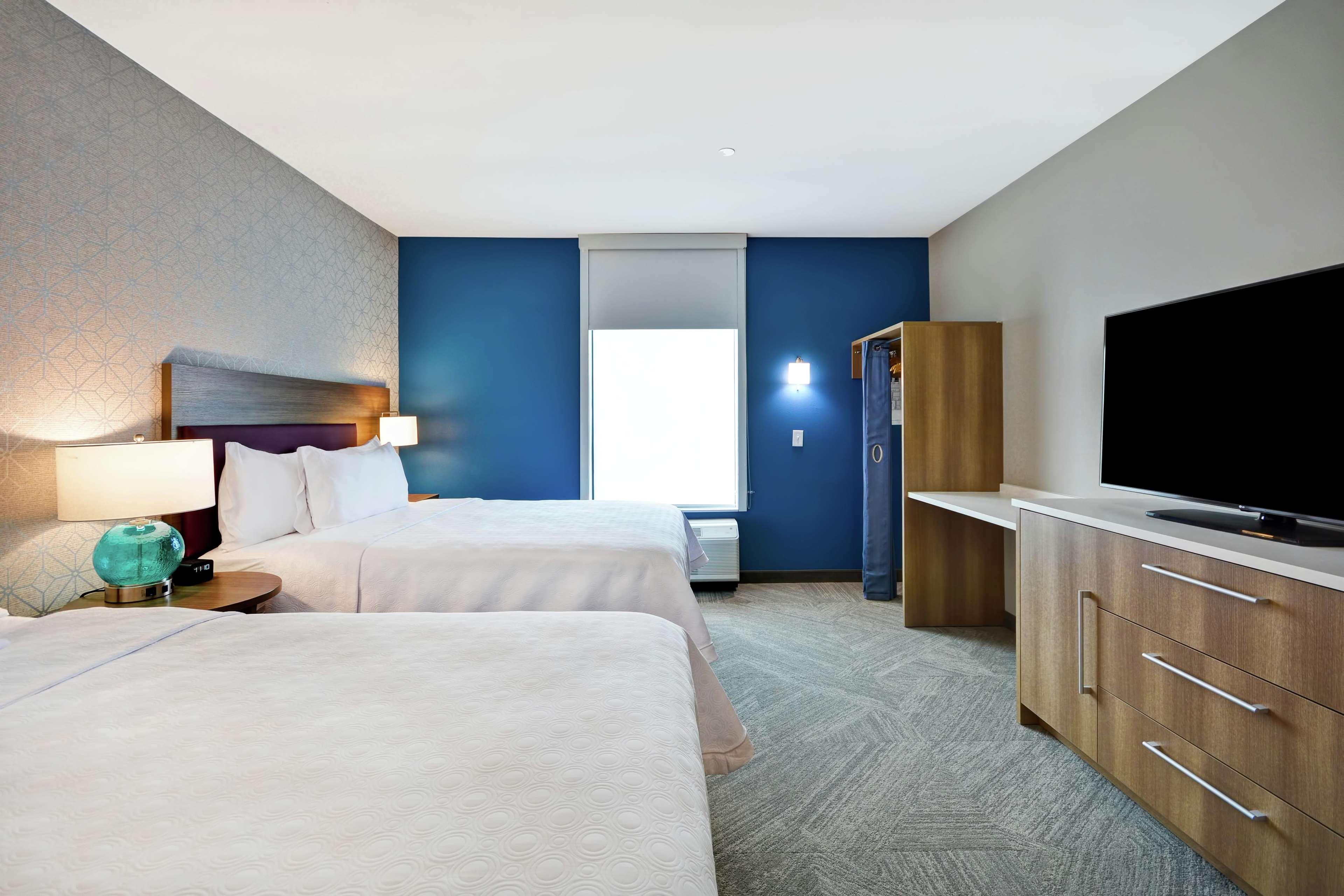 Suite Two Queen Beds