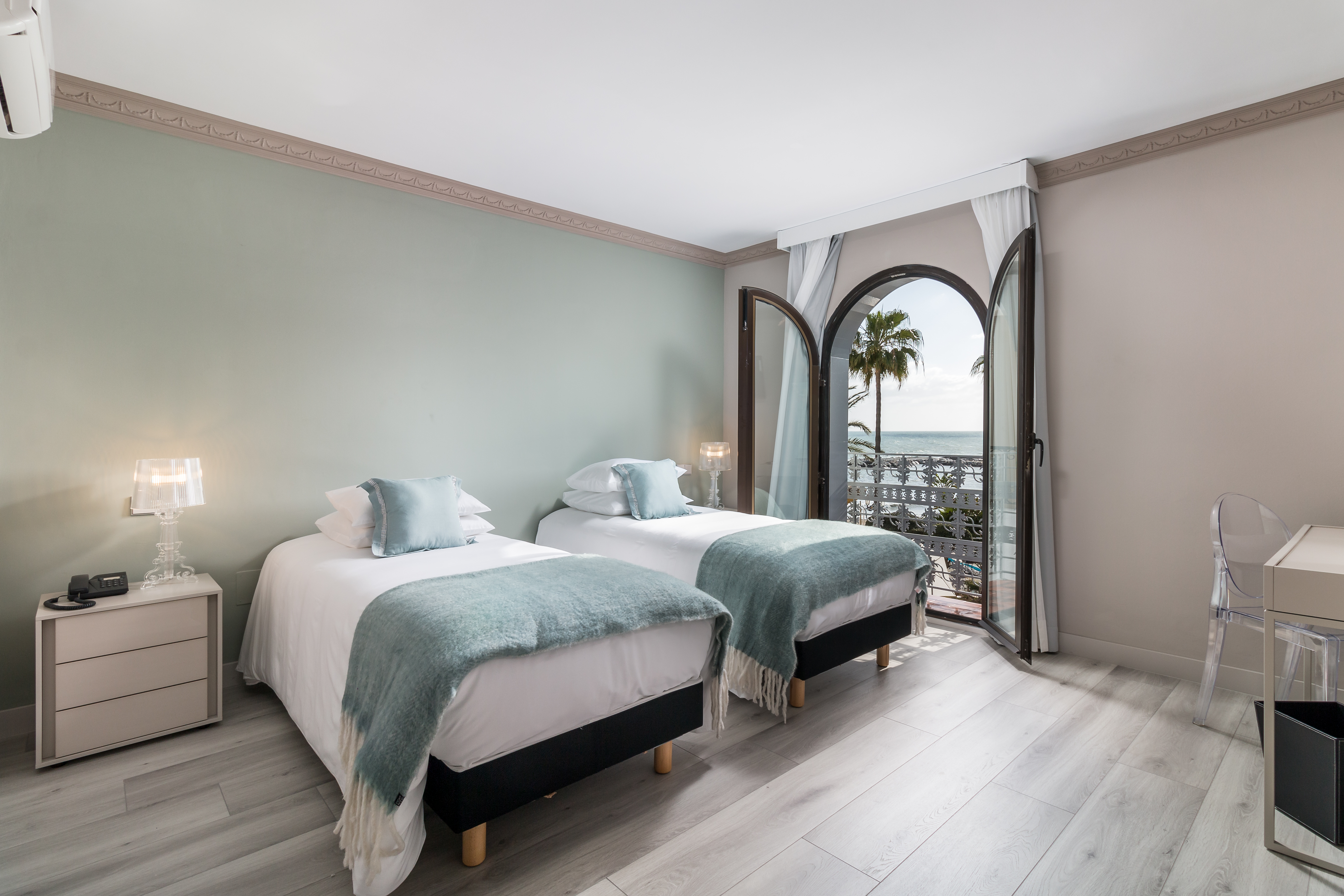 Double or Twin Sea View