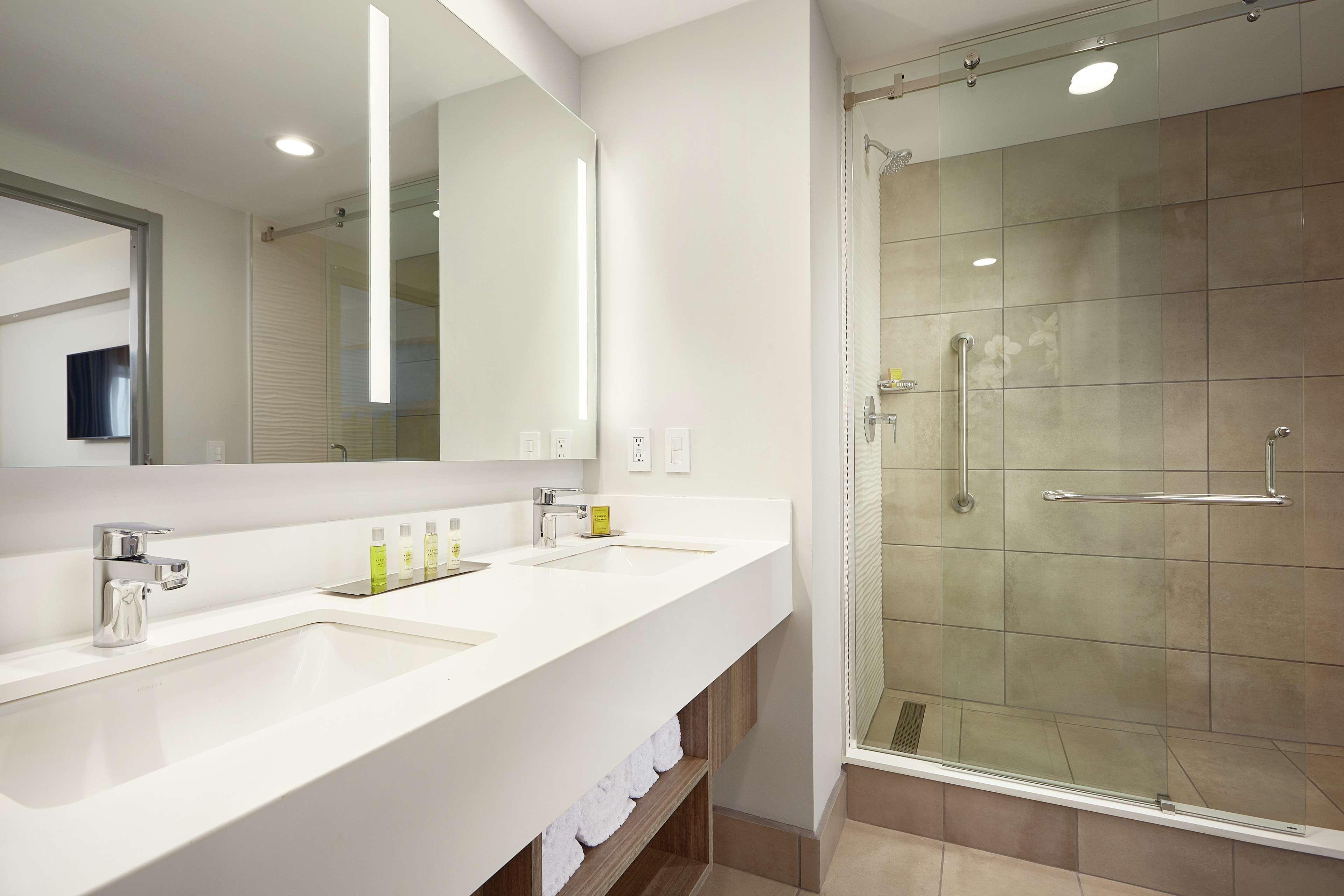 Suite King Bed Two Bedrooms