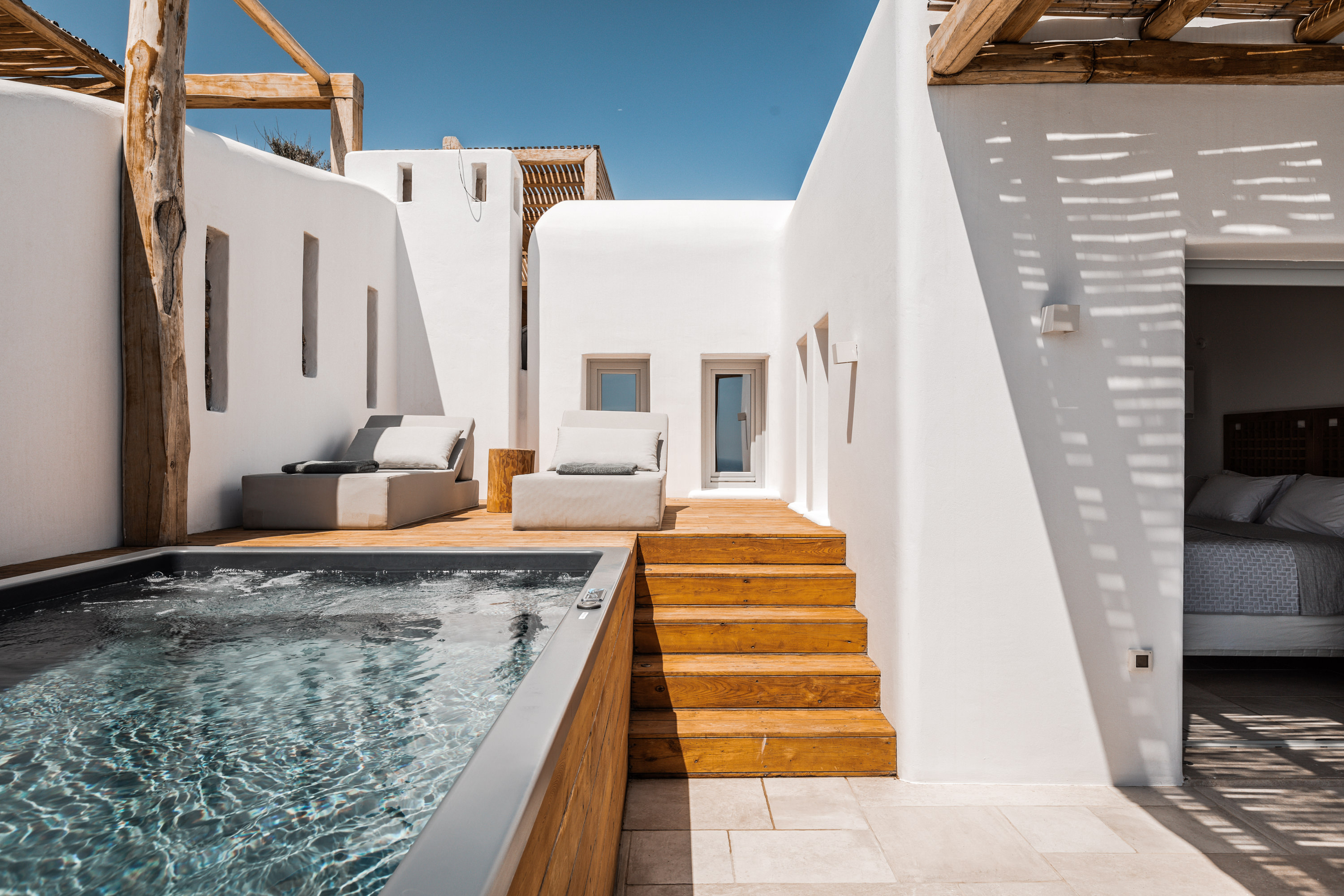 Suite King Bed with Jacuzzi