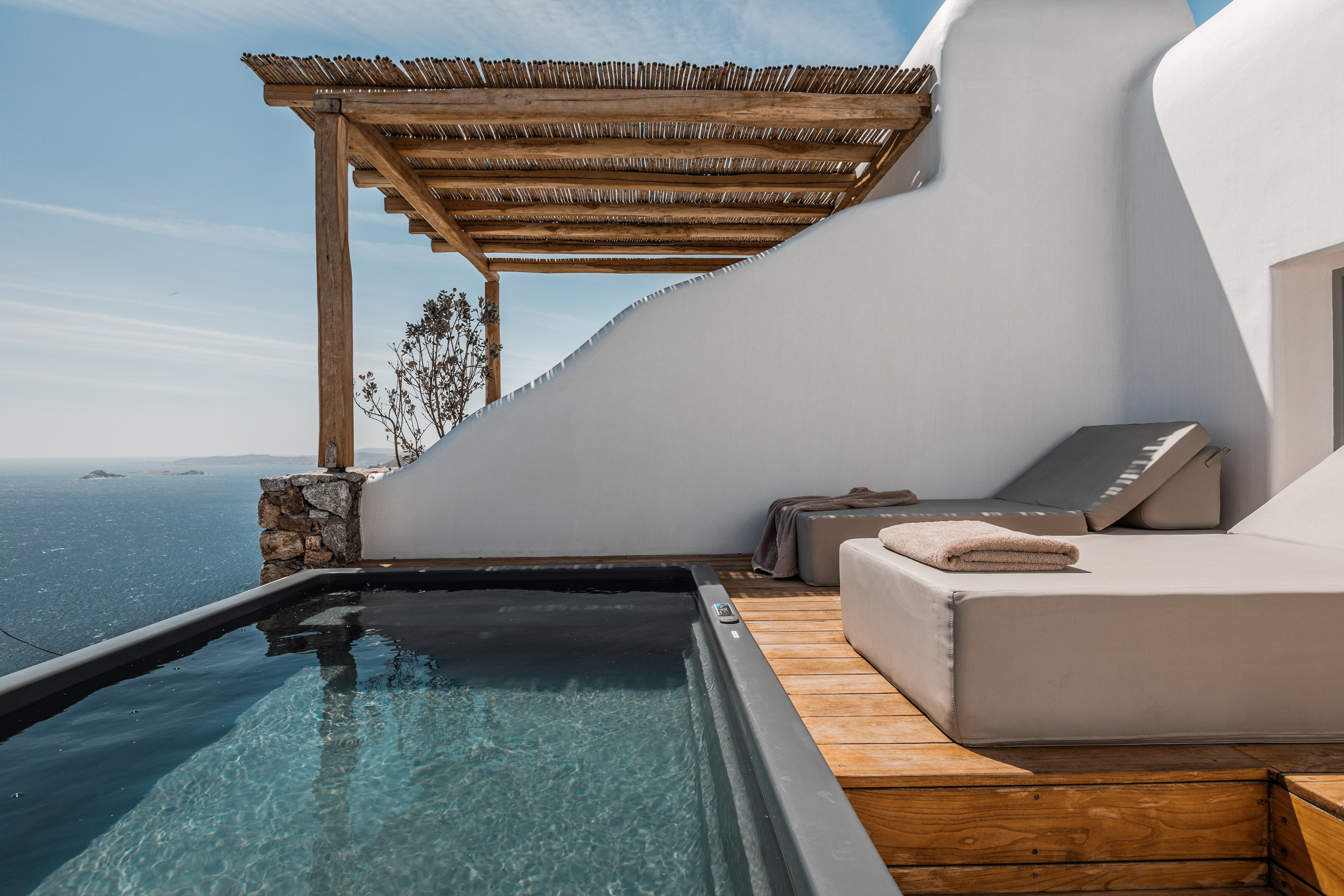 Suite King Bed with Jacuzzi