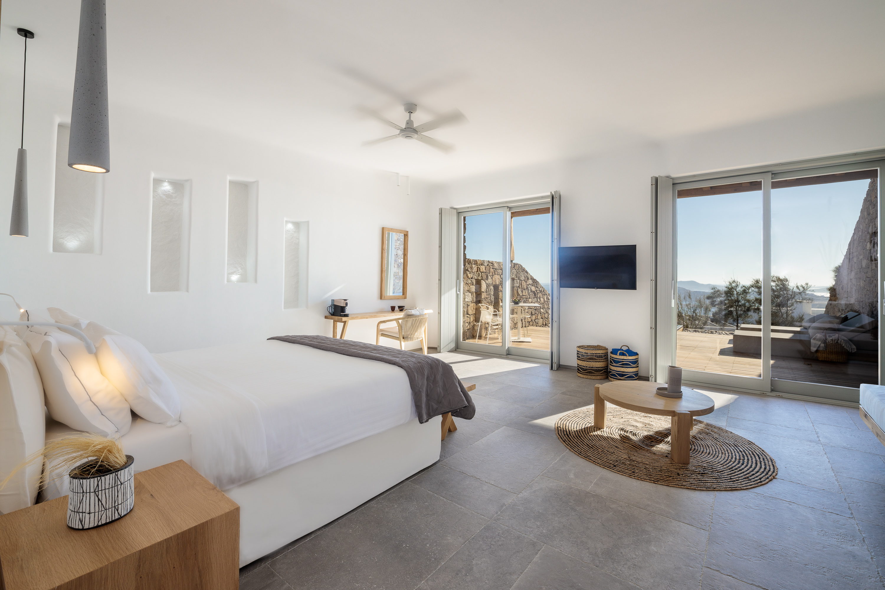 Suite King Bed with Jacuzzi