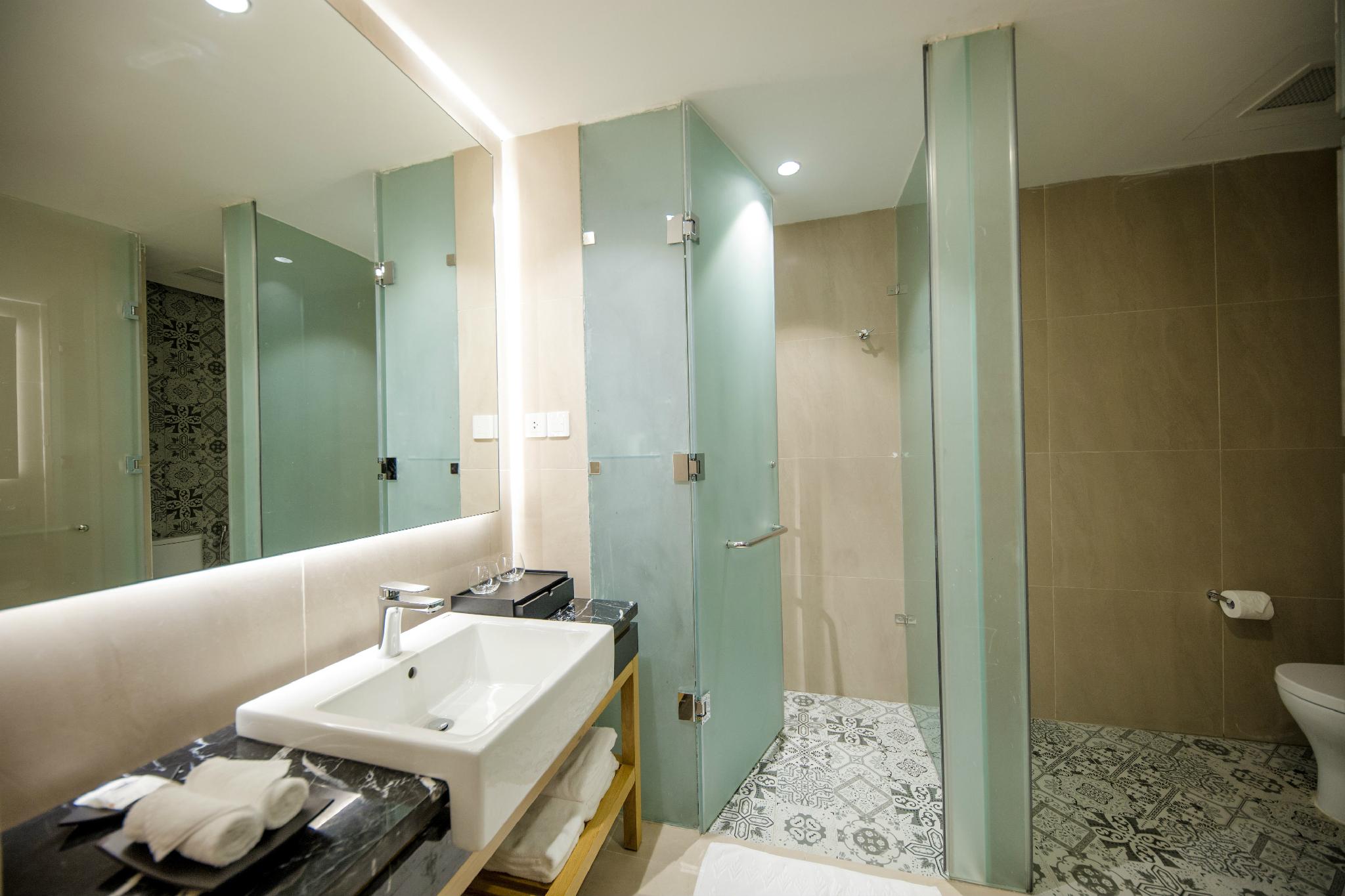 Double or Twin Deluxe