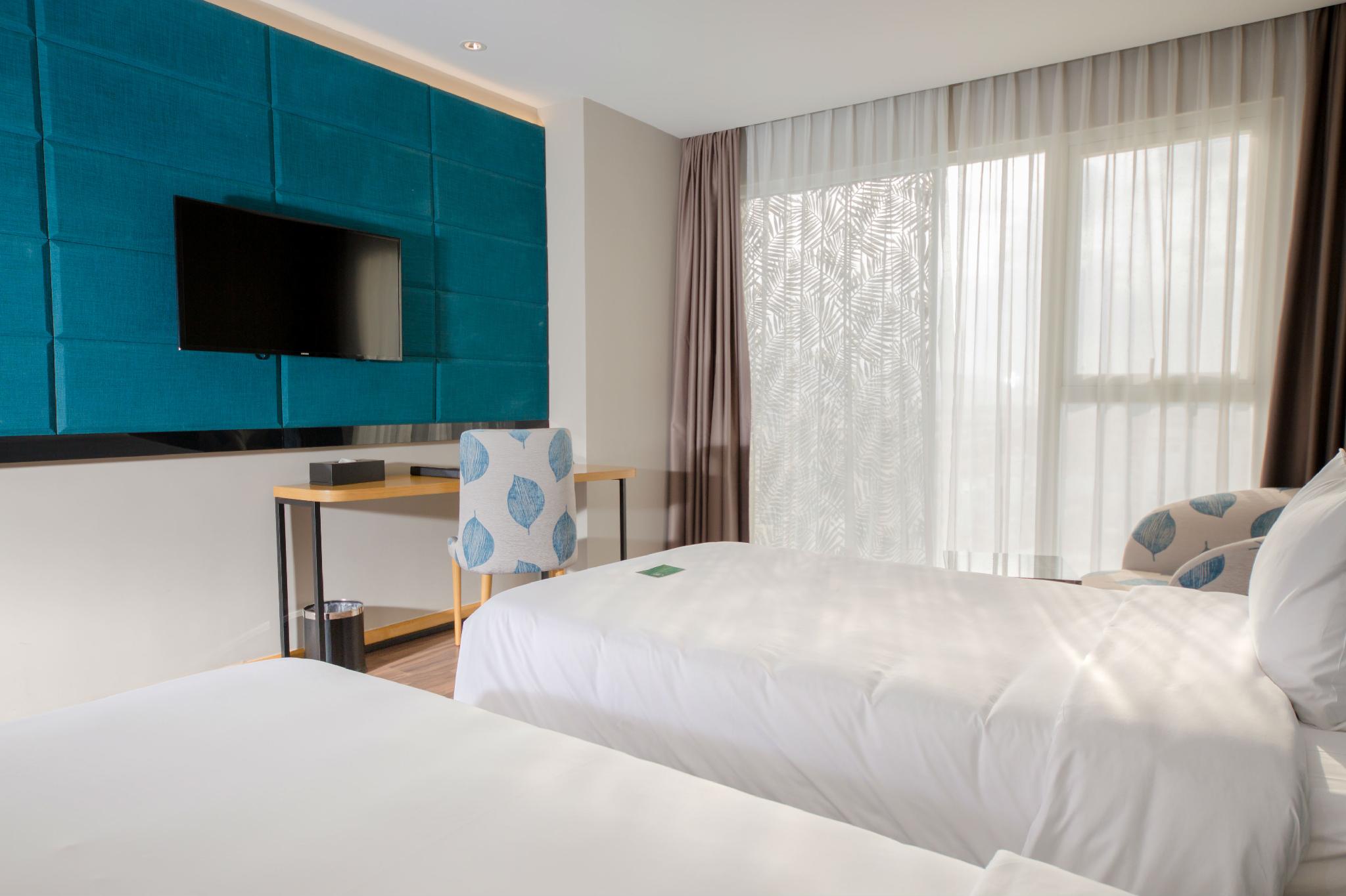 Double or Twin Deluxe