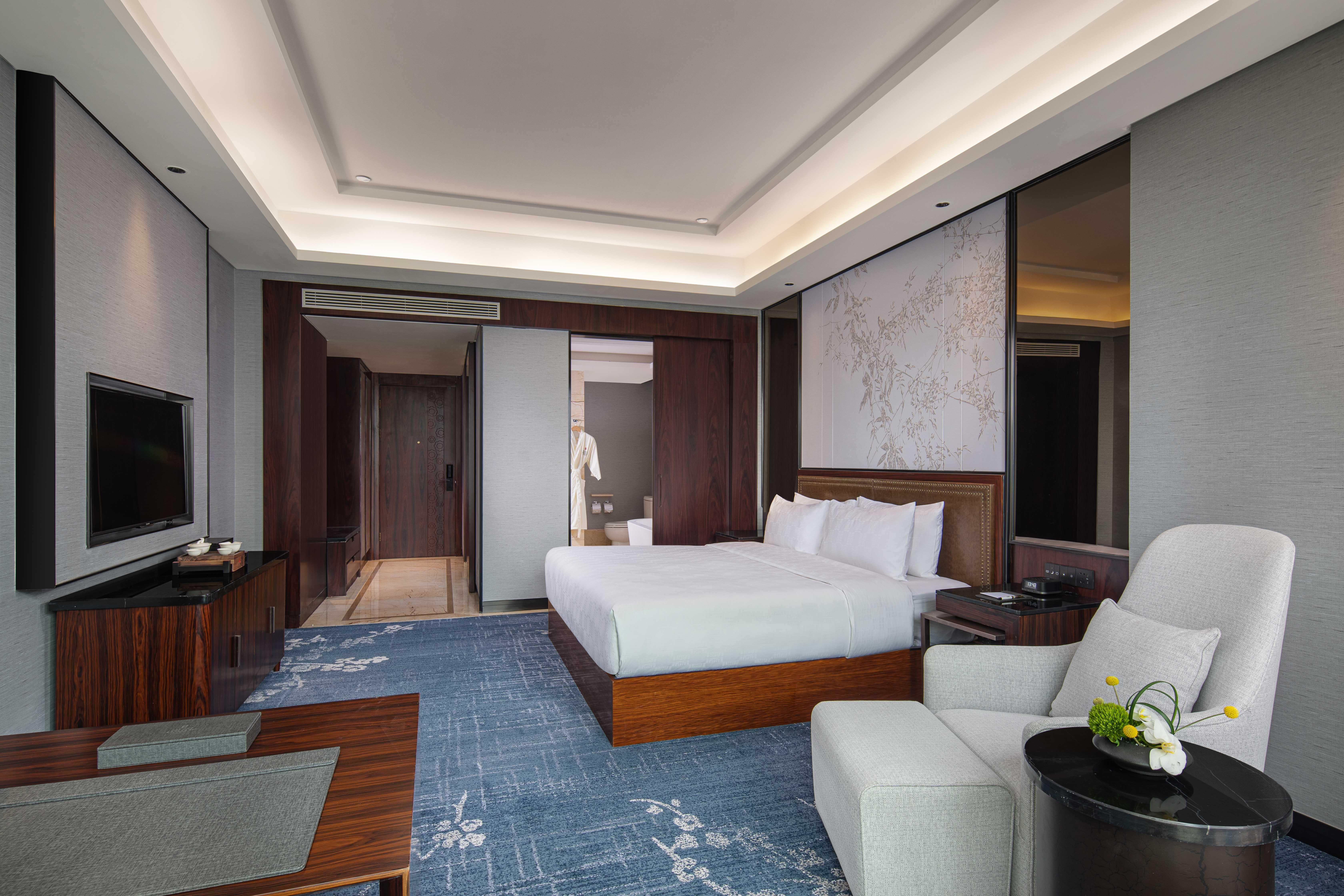 Double King Size Bed