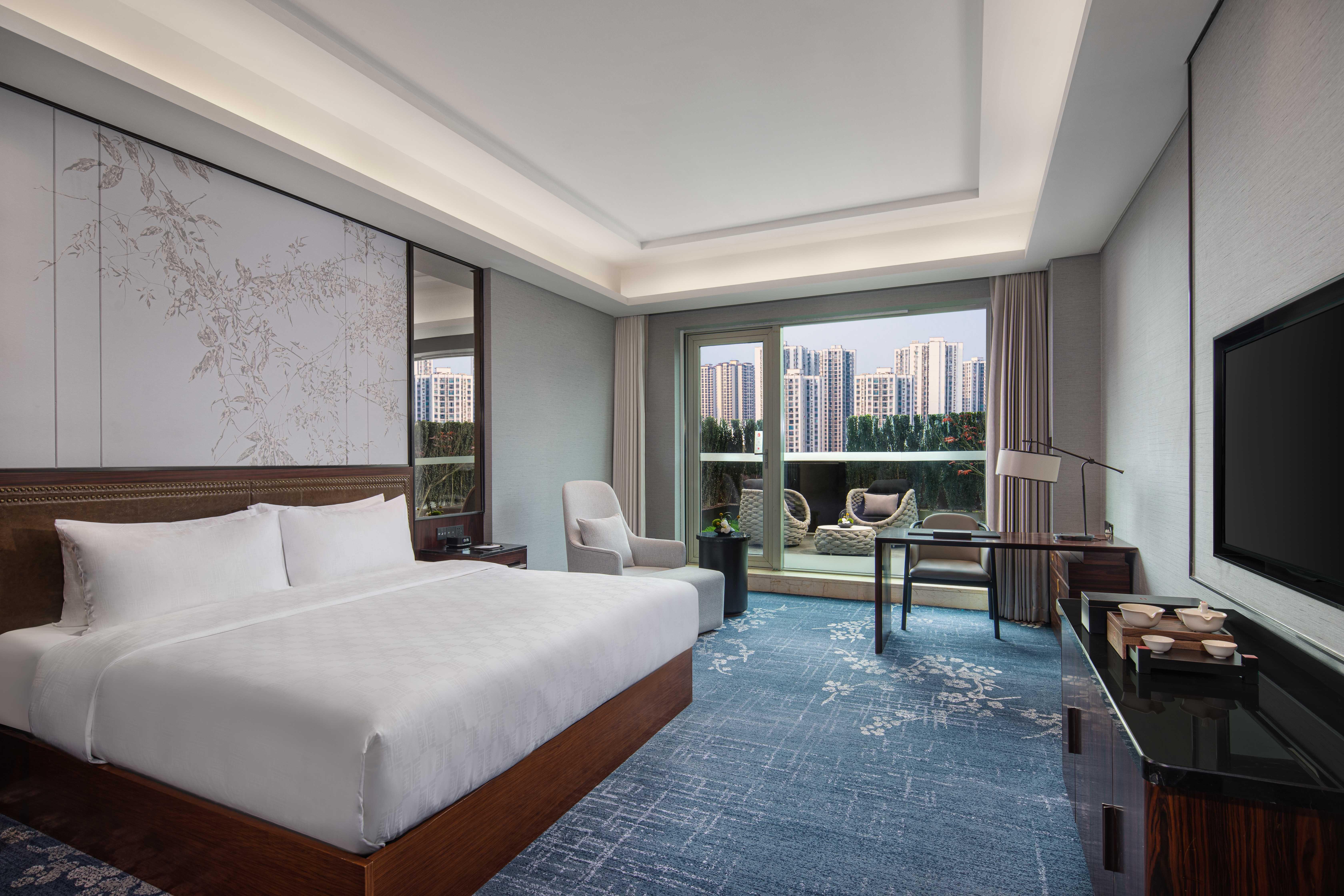 Double King Size Bed