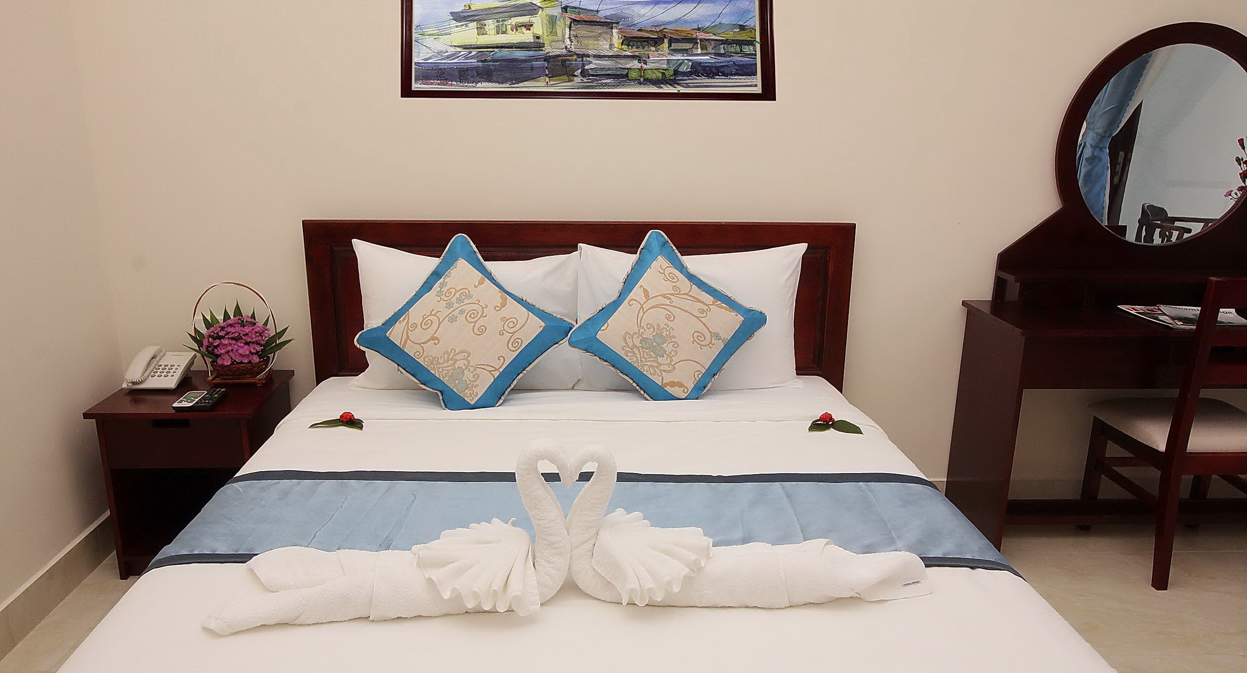 Double or Twin Deluxe Pool View