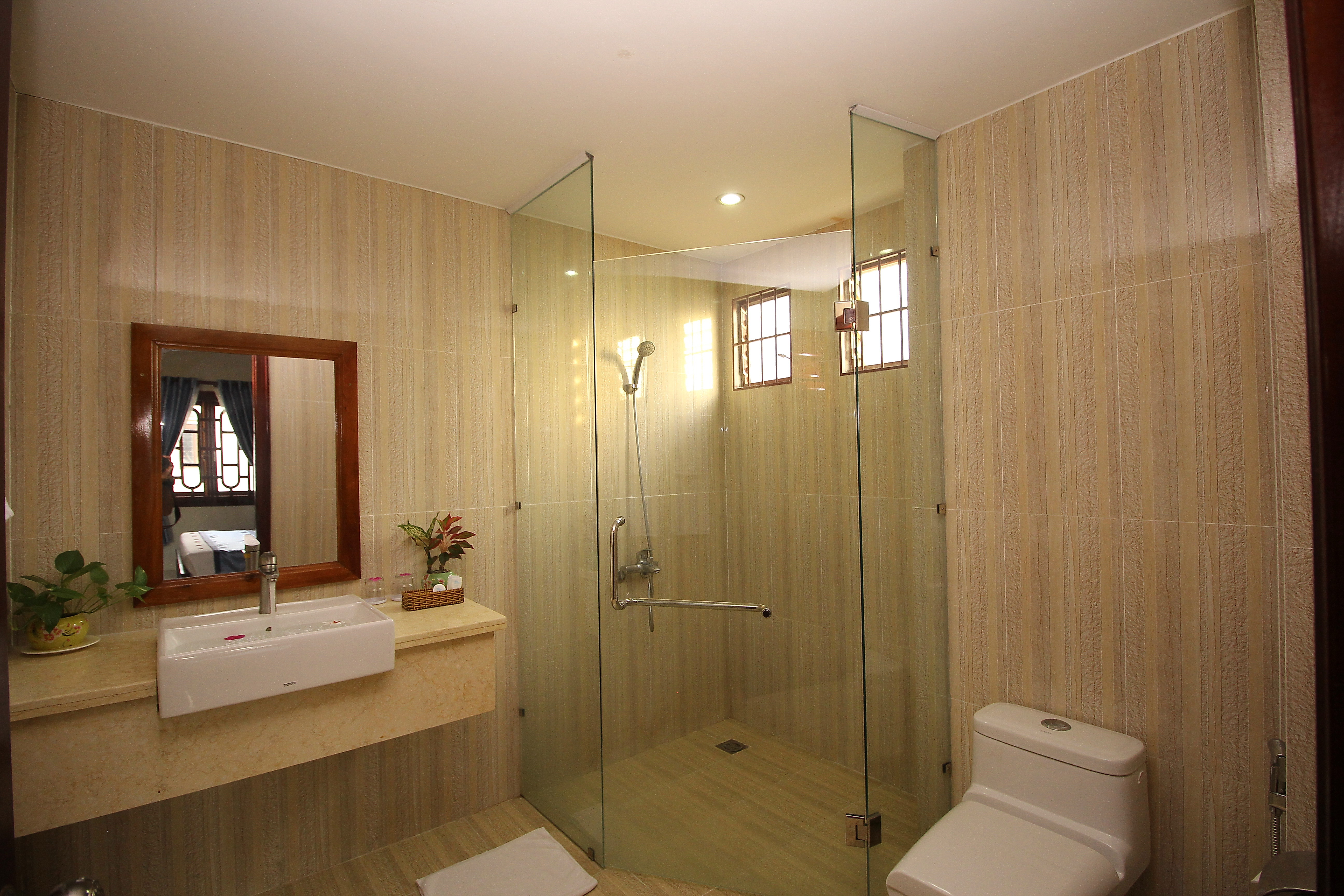 Double or Twin Deluxe Garden View