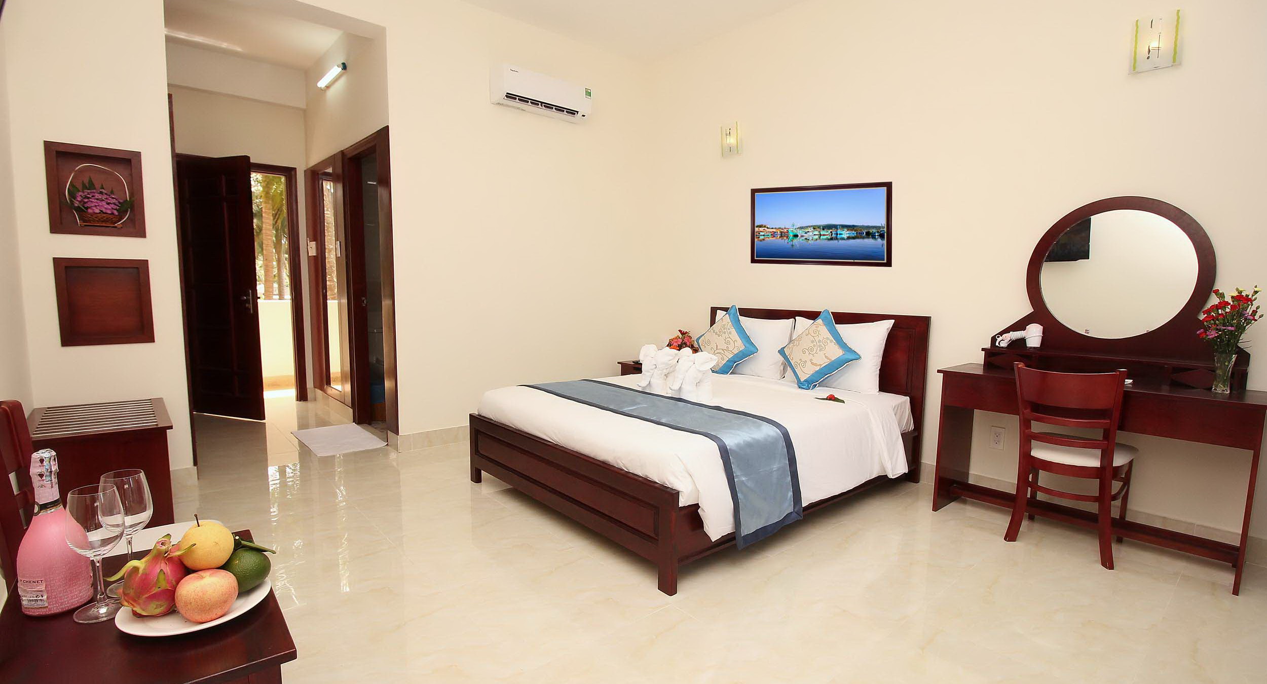 Double or Twin Deluxe Garden View