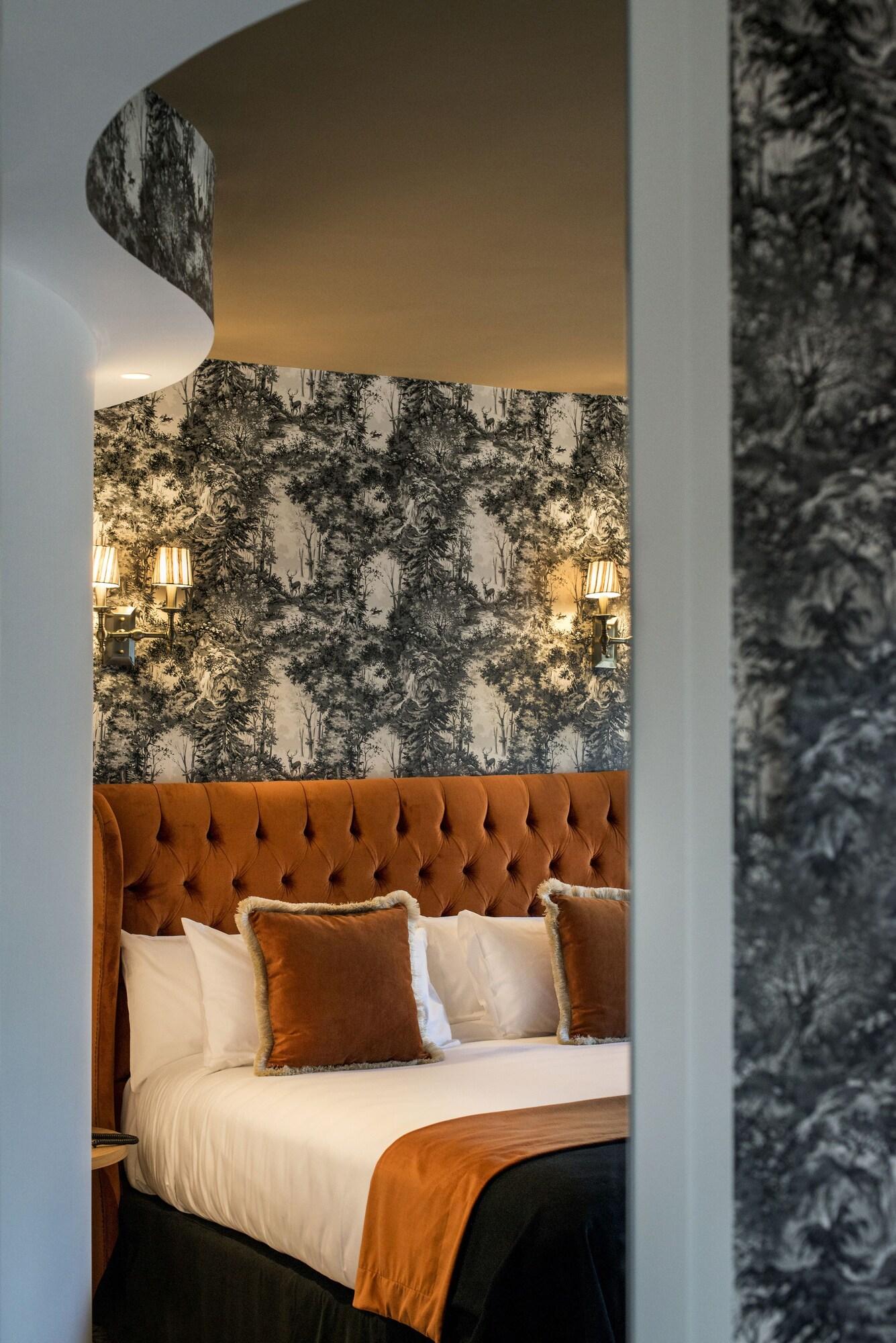 Double or Twin Superior