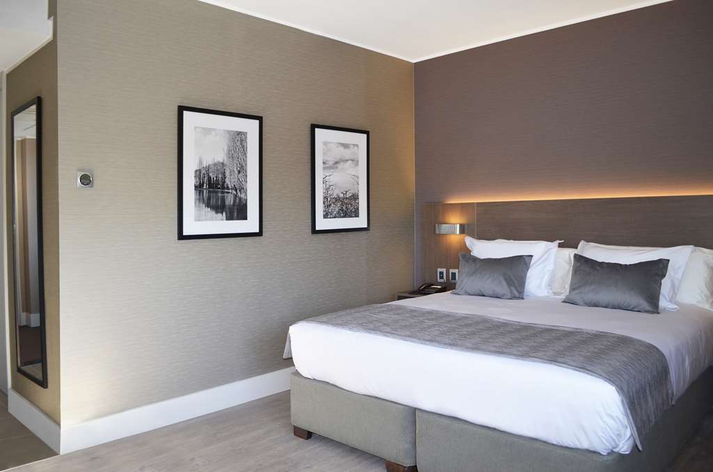 Double King Bed Non Smoking