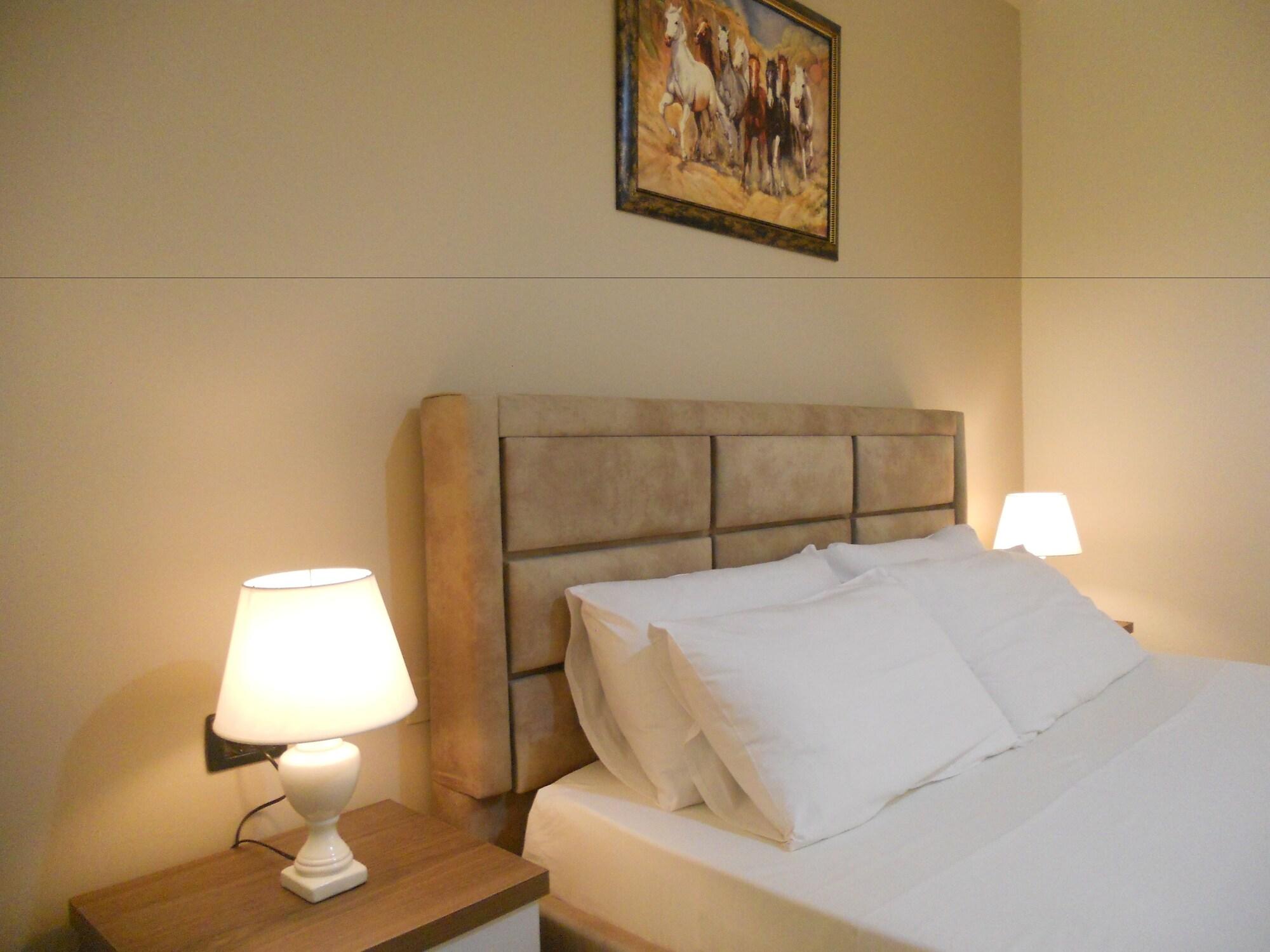 Double Queen Size Bed