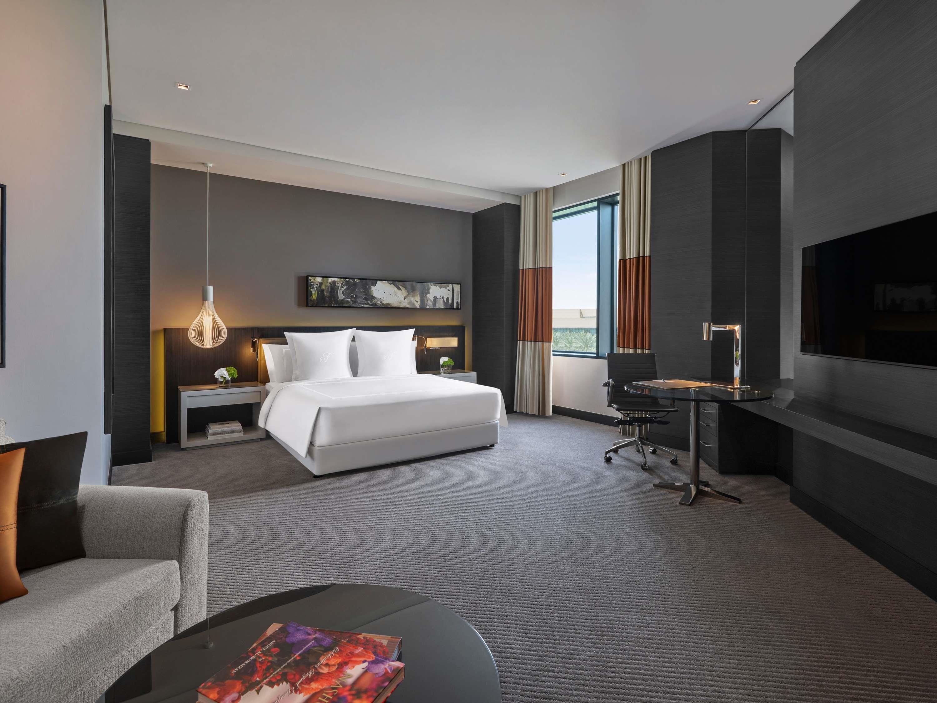 Junior Suite King Size Bed