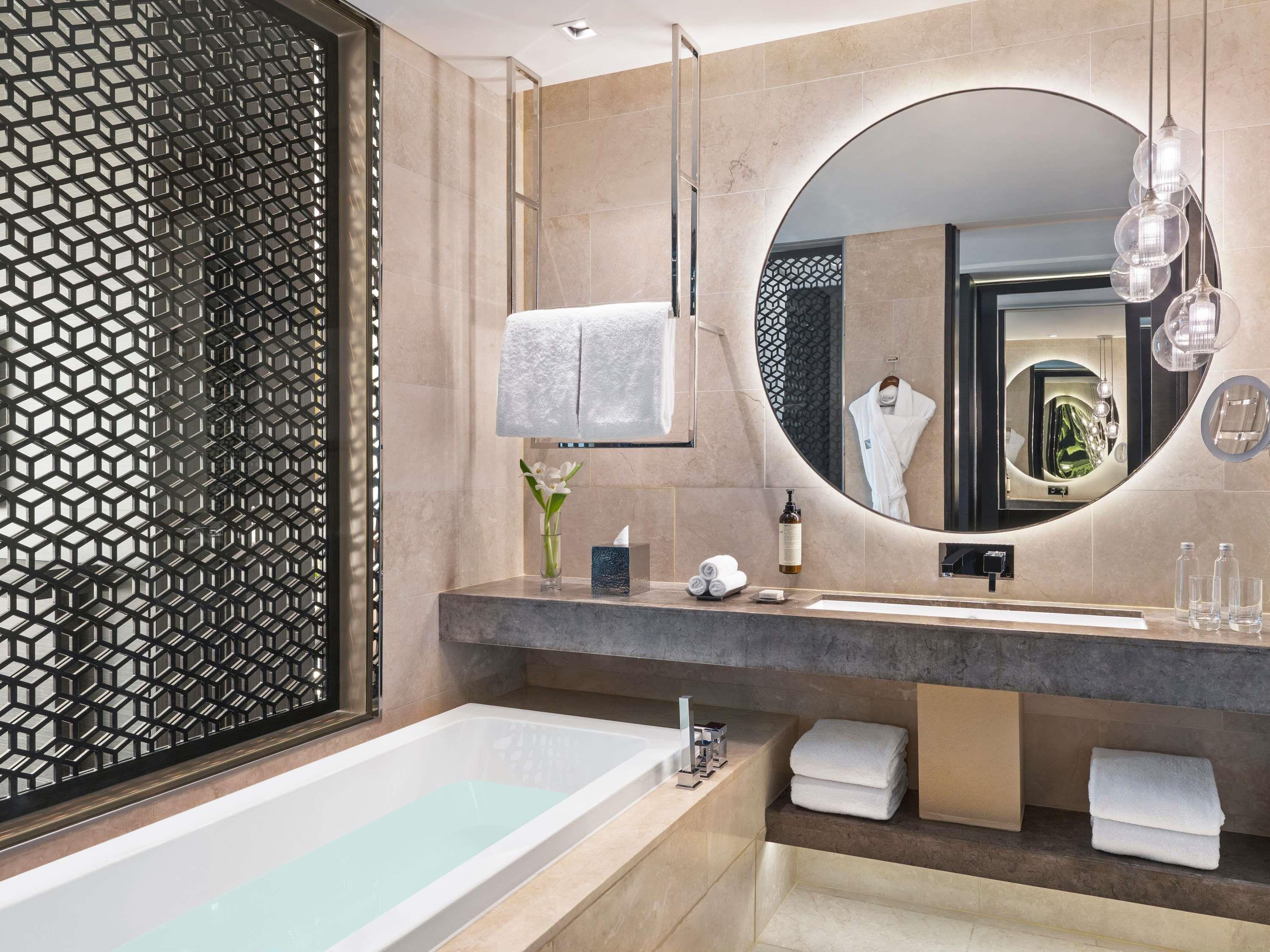 Suite Executive King Bed