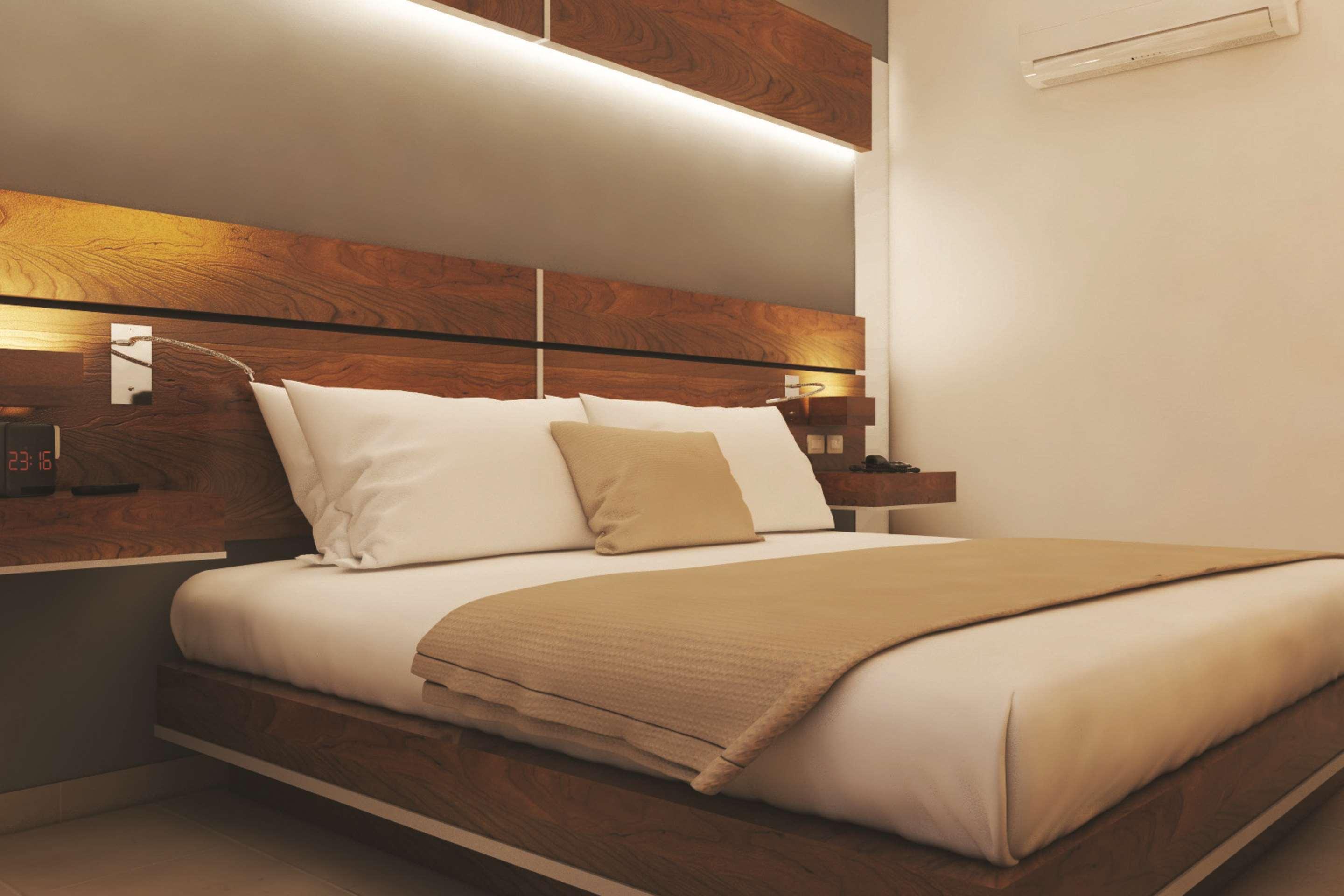 Double Queen Size Bed