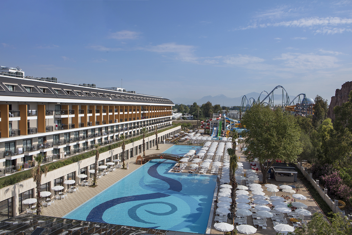 Double Pool View