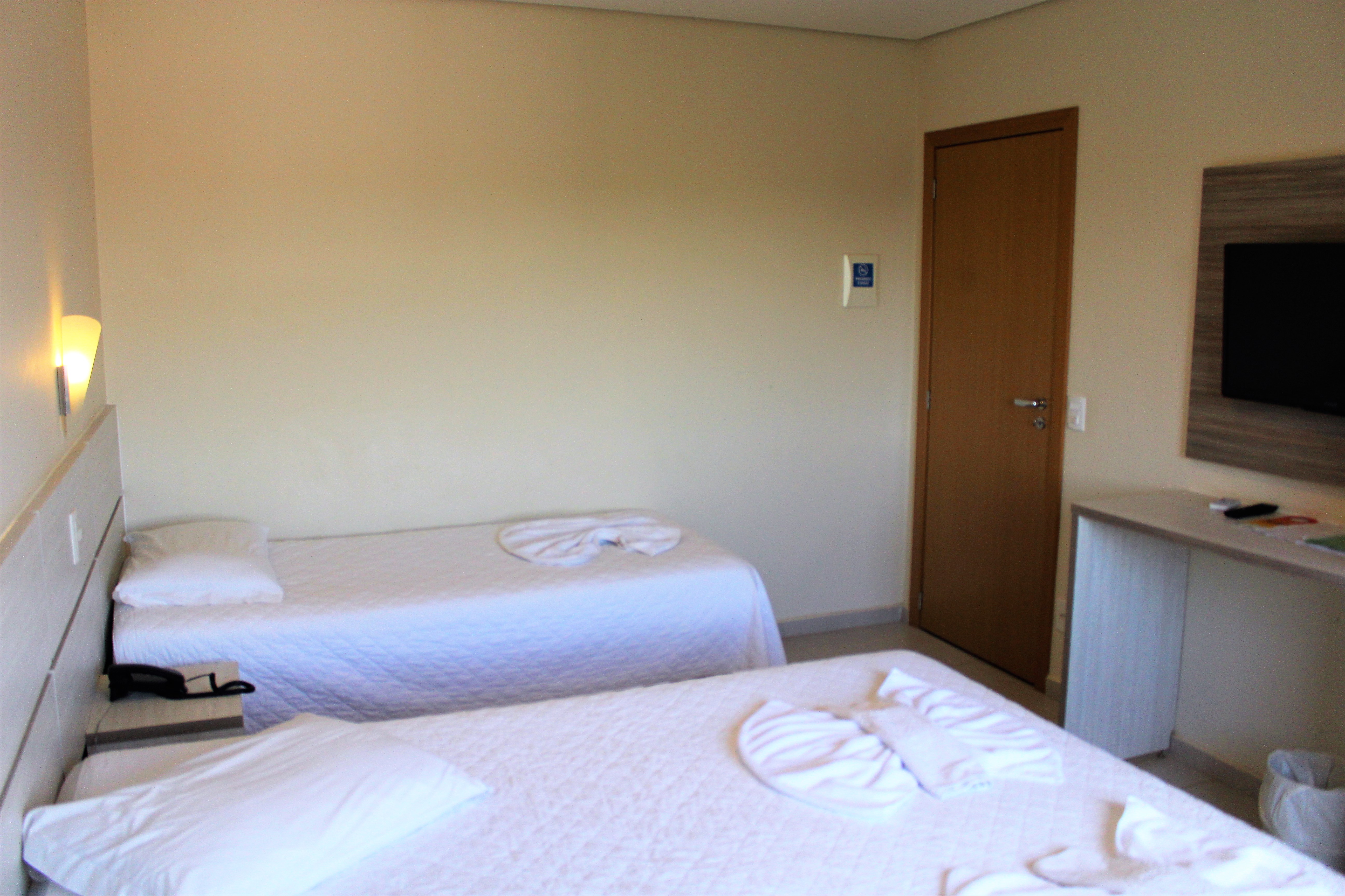 Apartment Connecting Room