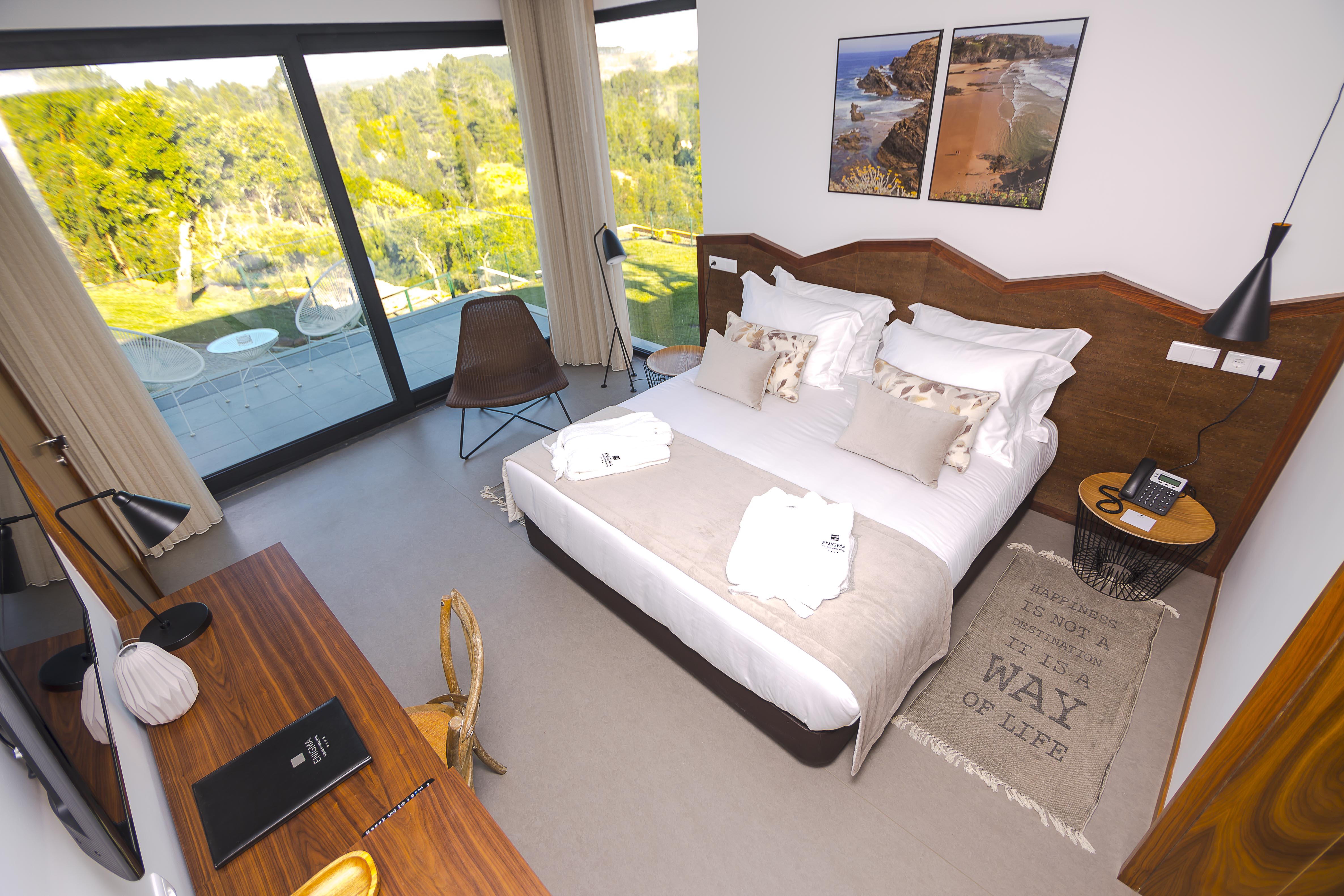 Double or Twin Deluxe Pool View