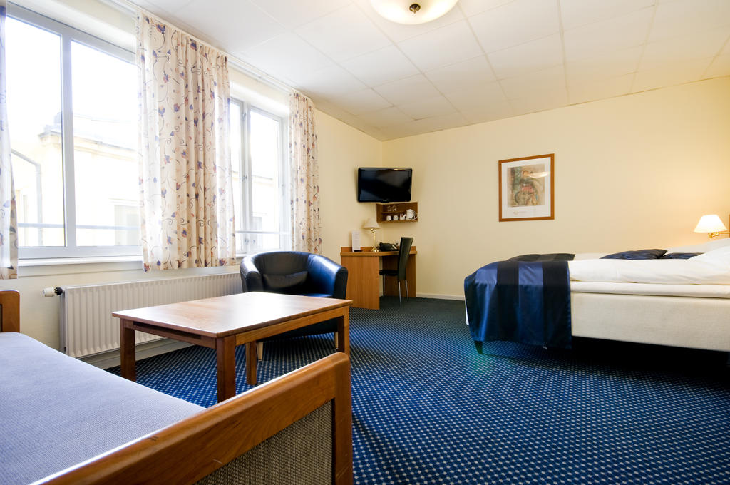 Family Room Standard