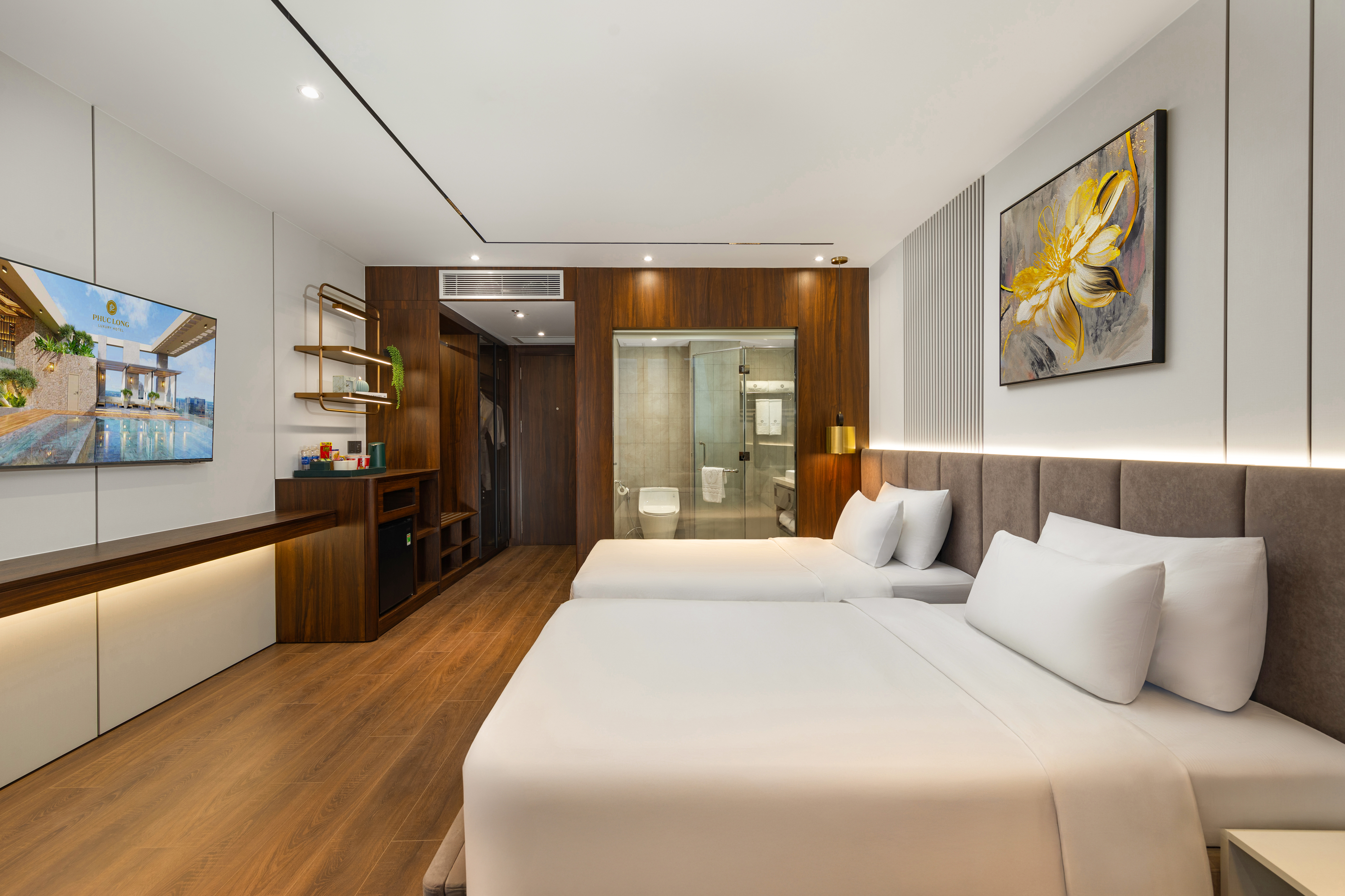 Twin Deluxe Partial Ocean View