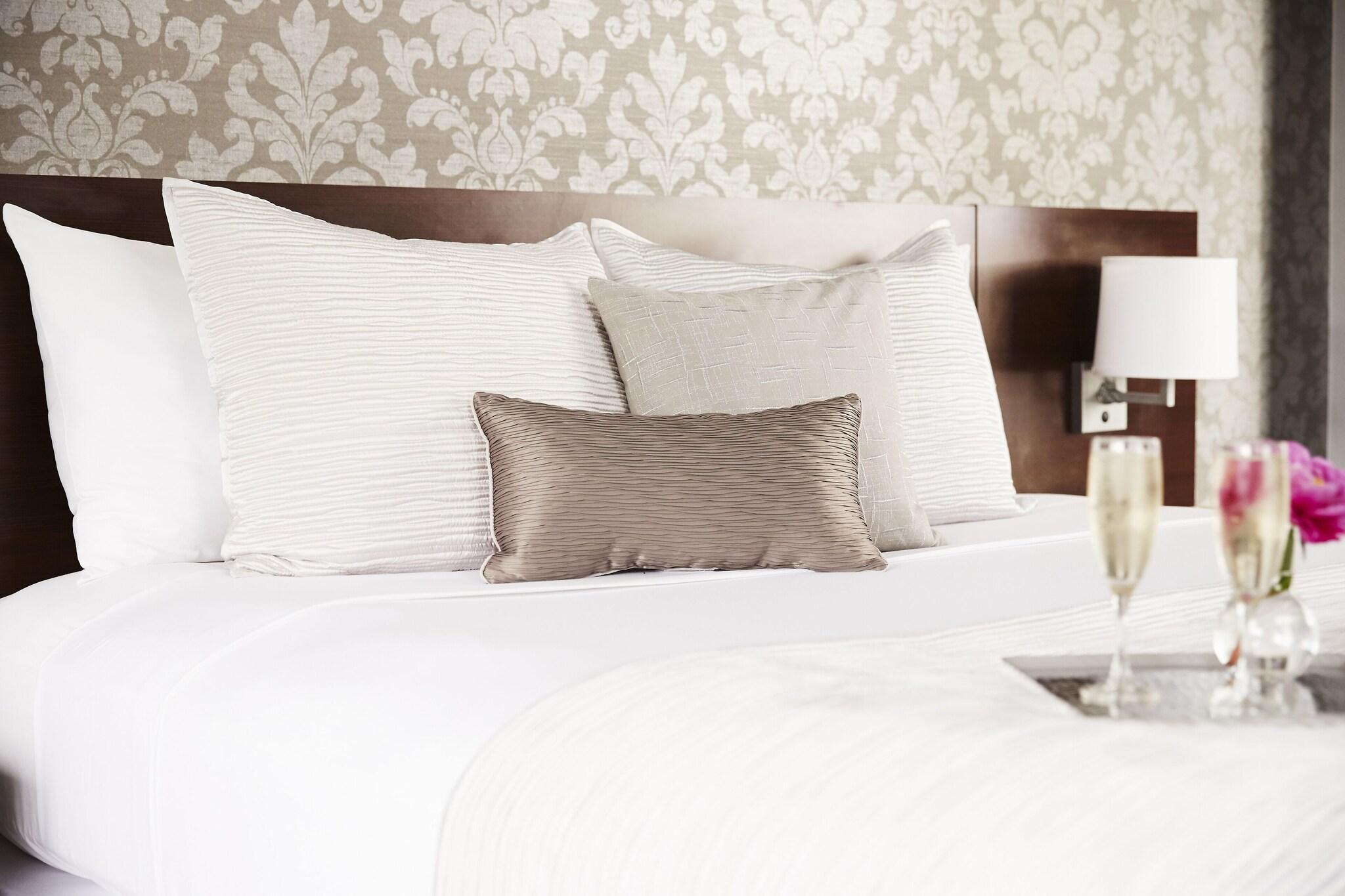 Double King Bed Non Smoking