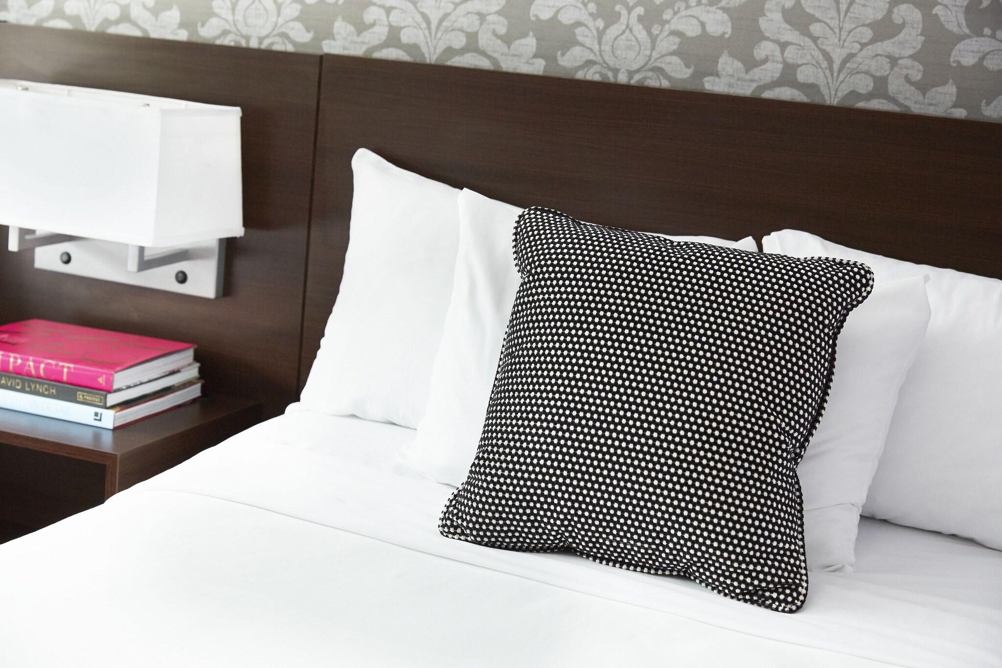 Quadruple Two Double Beds Non Smoking