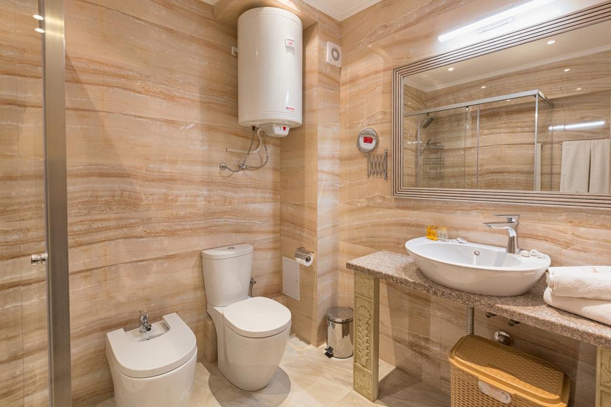 Apartment Pool View One Bedroom