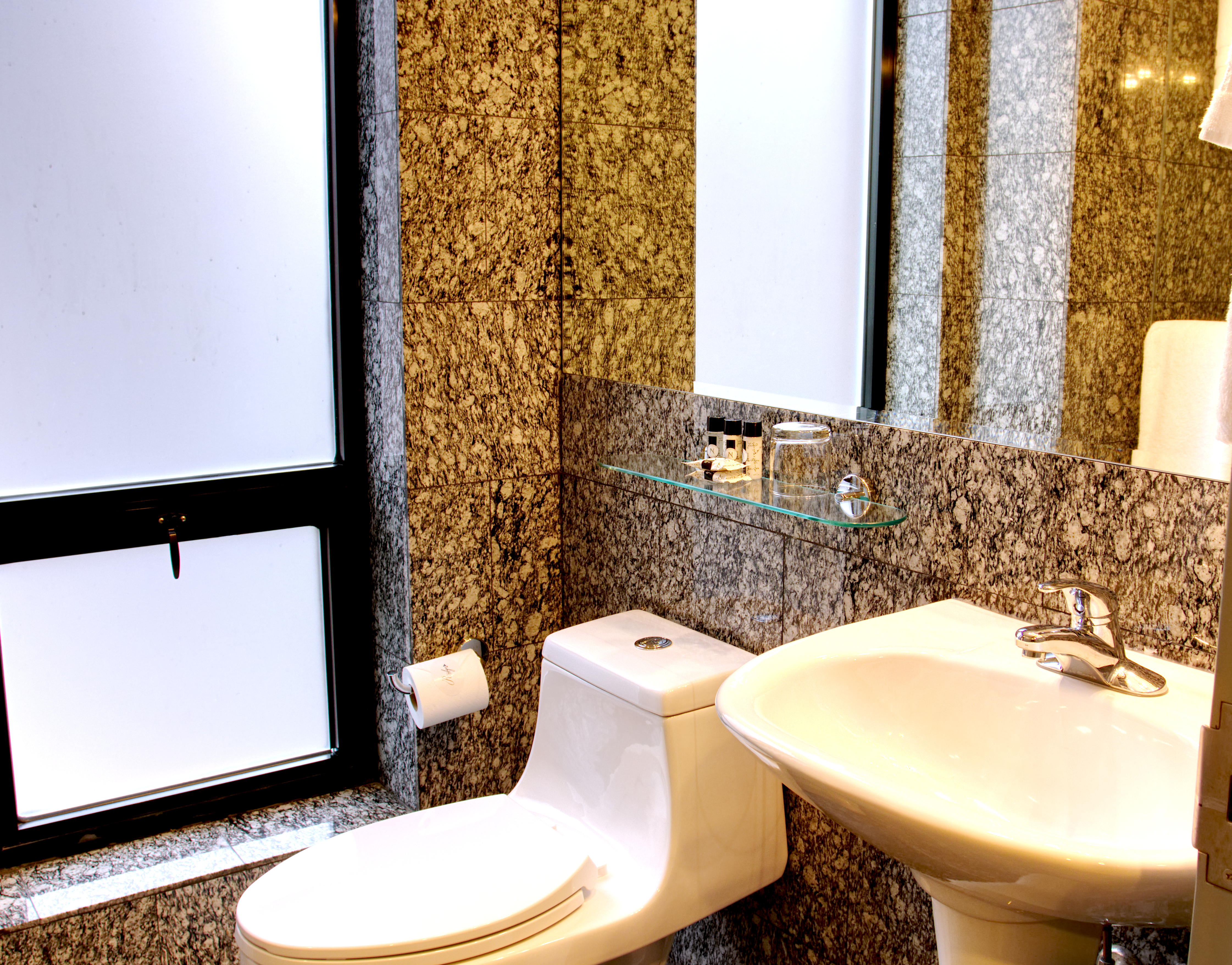 Double Queen Size Bed