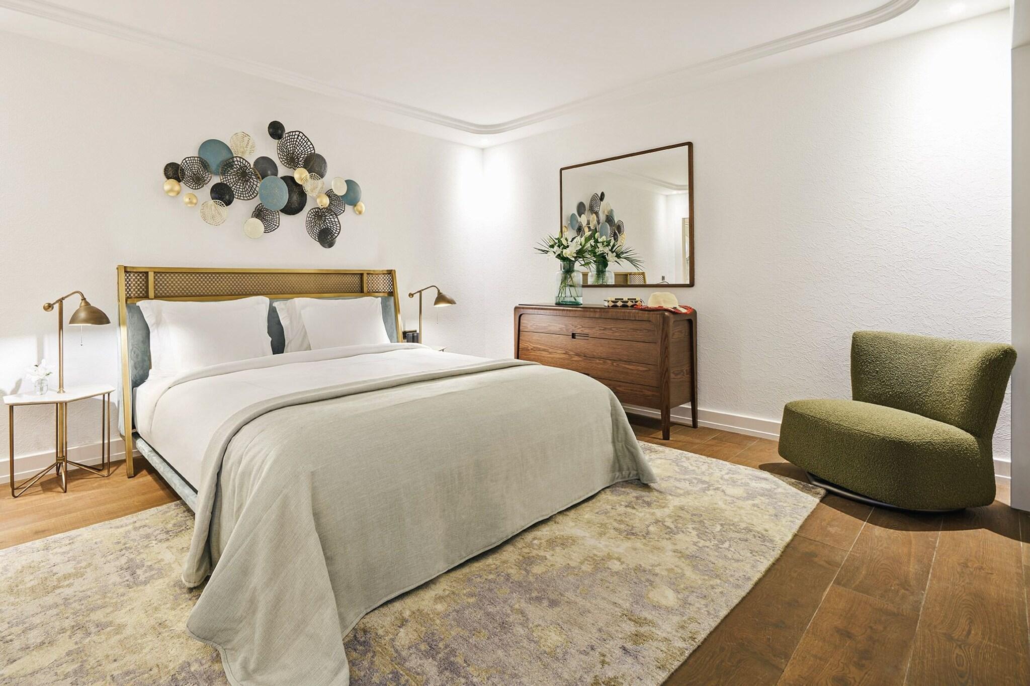 Apartment Three Bedrooms