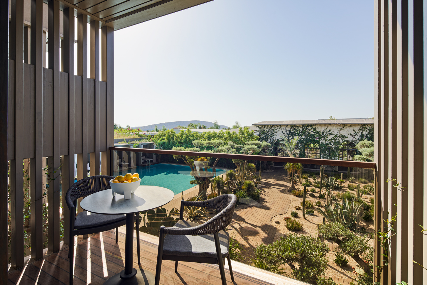 Family Room Garden View