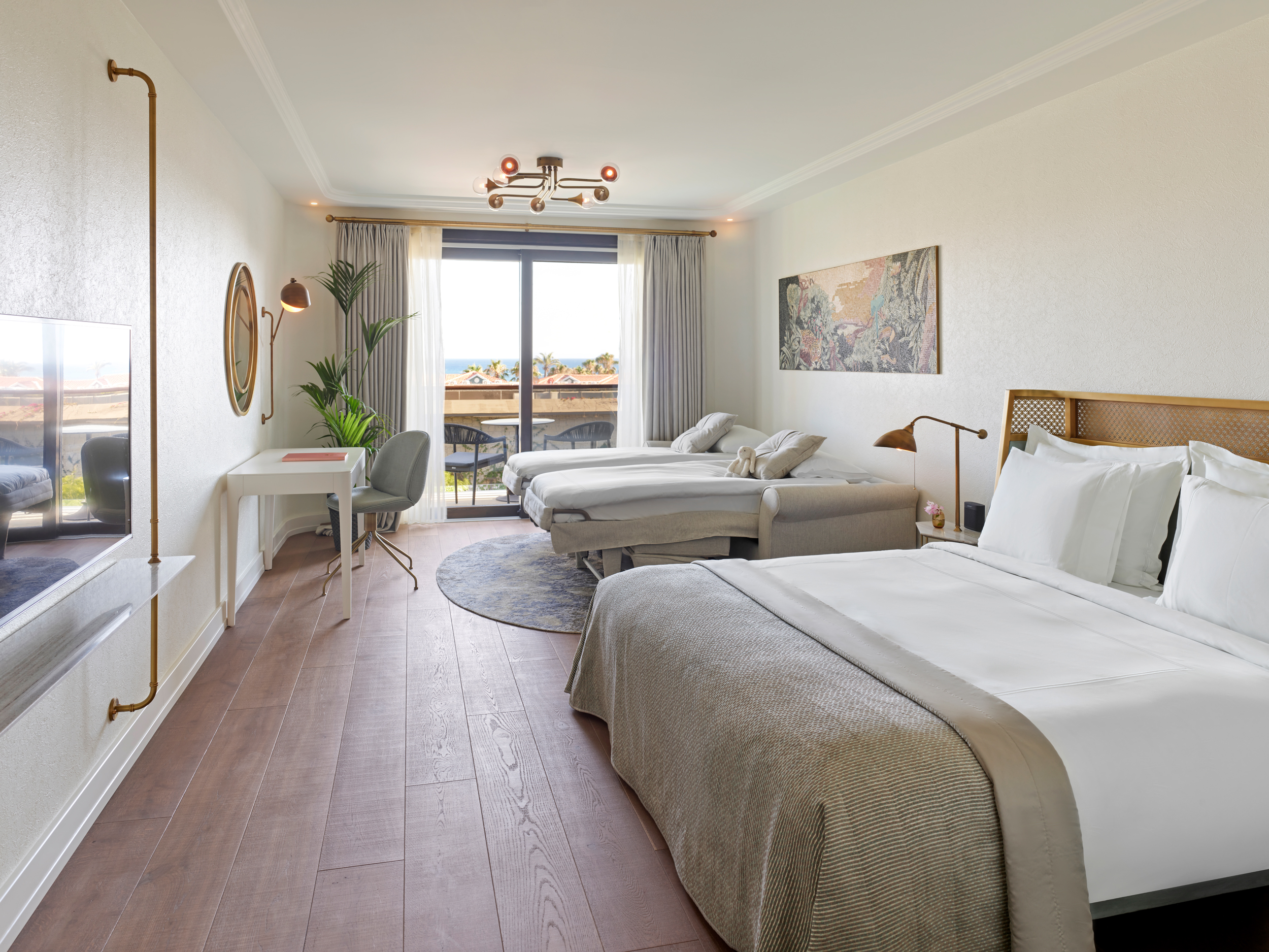 Family Room Comfort Sea View