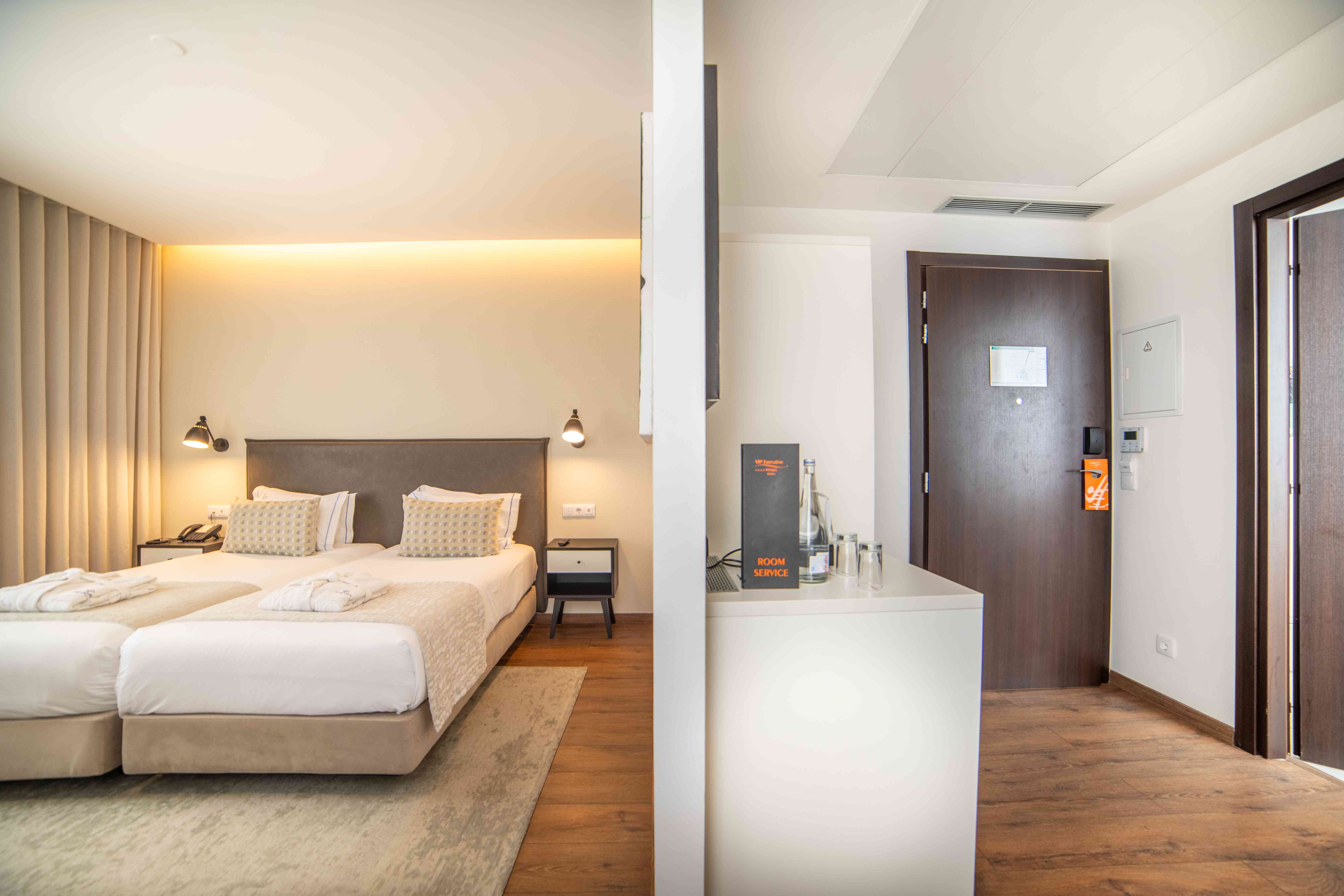 Double or Twin Standard