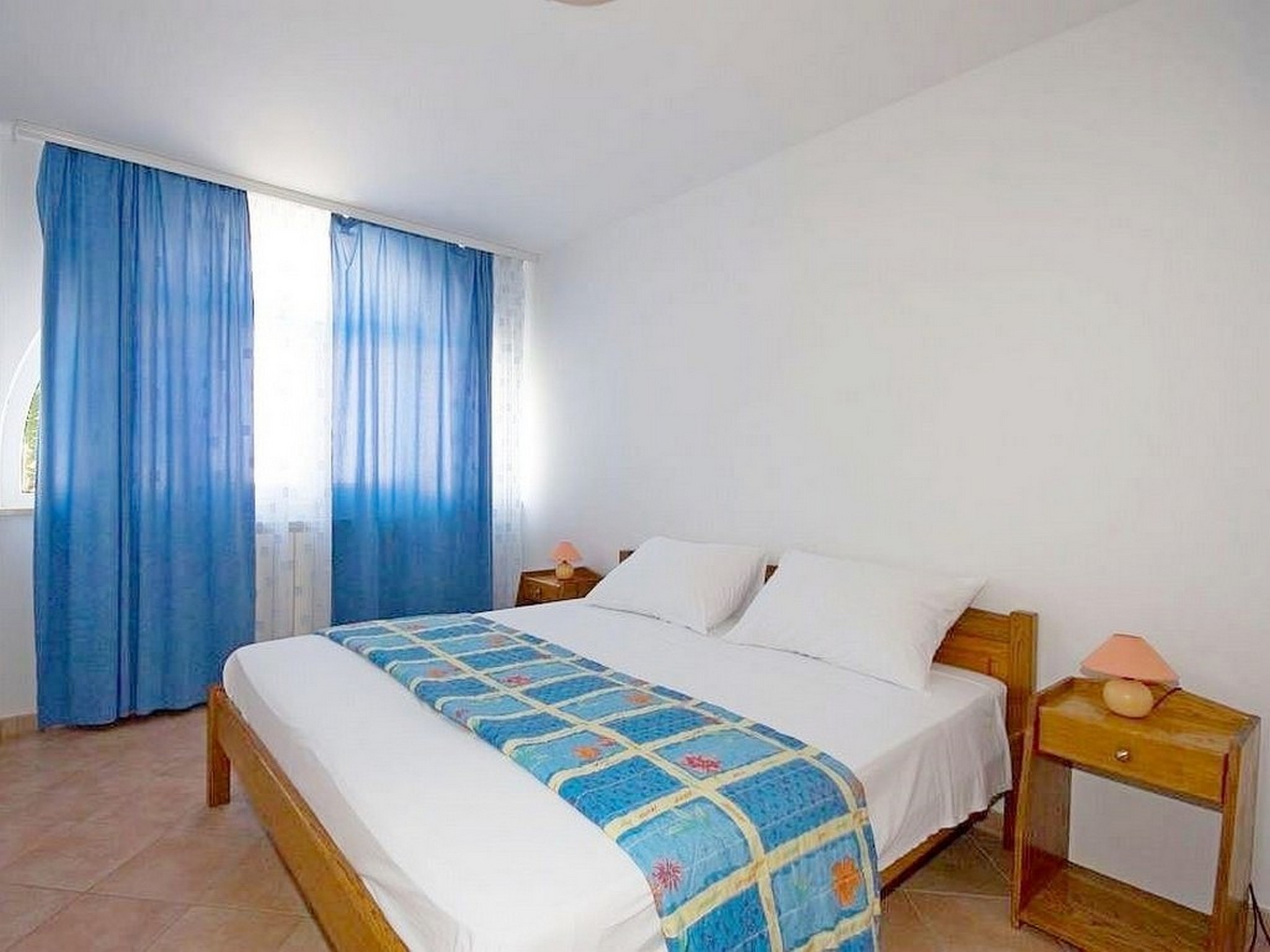 Apartment Capacity 2