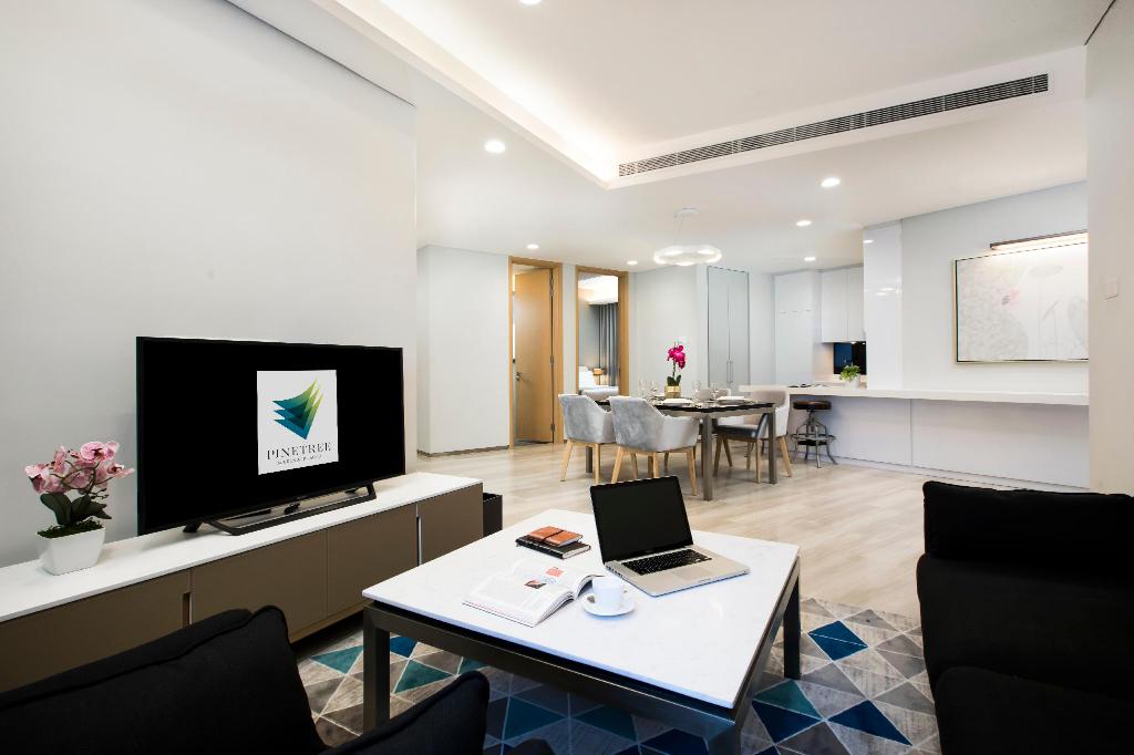 Double or Twin Executive