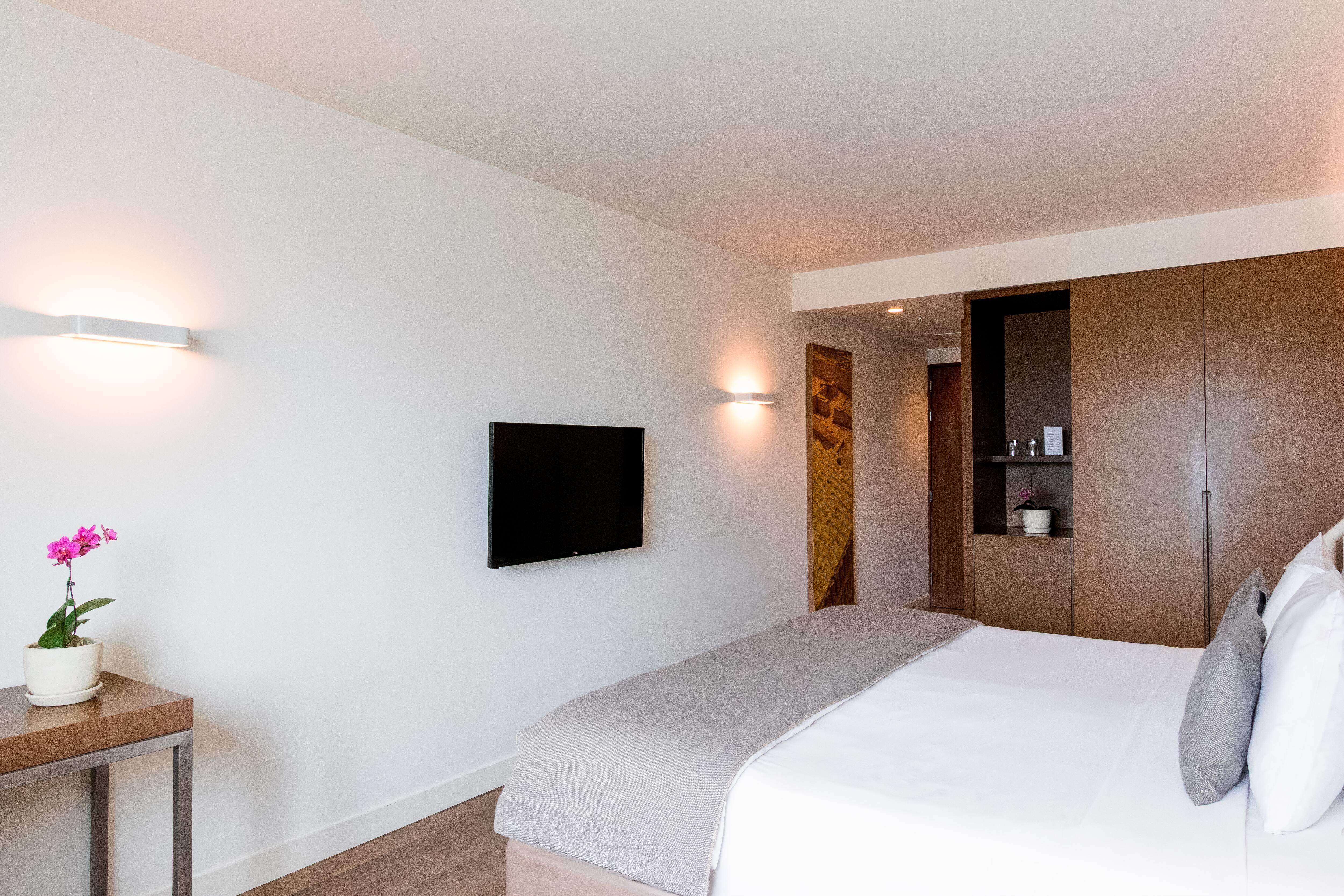 Room King Bed Non Smoking
