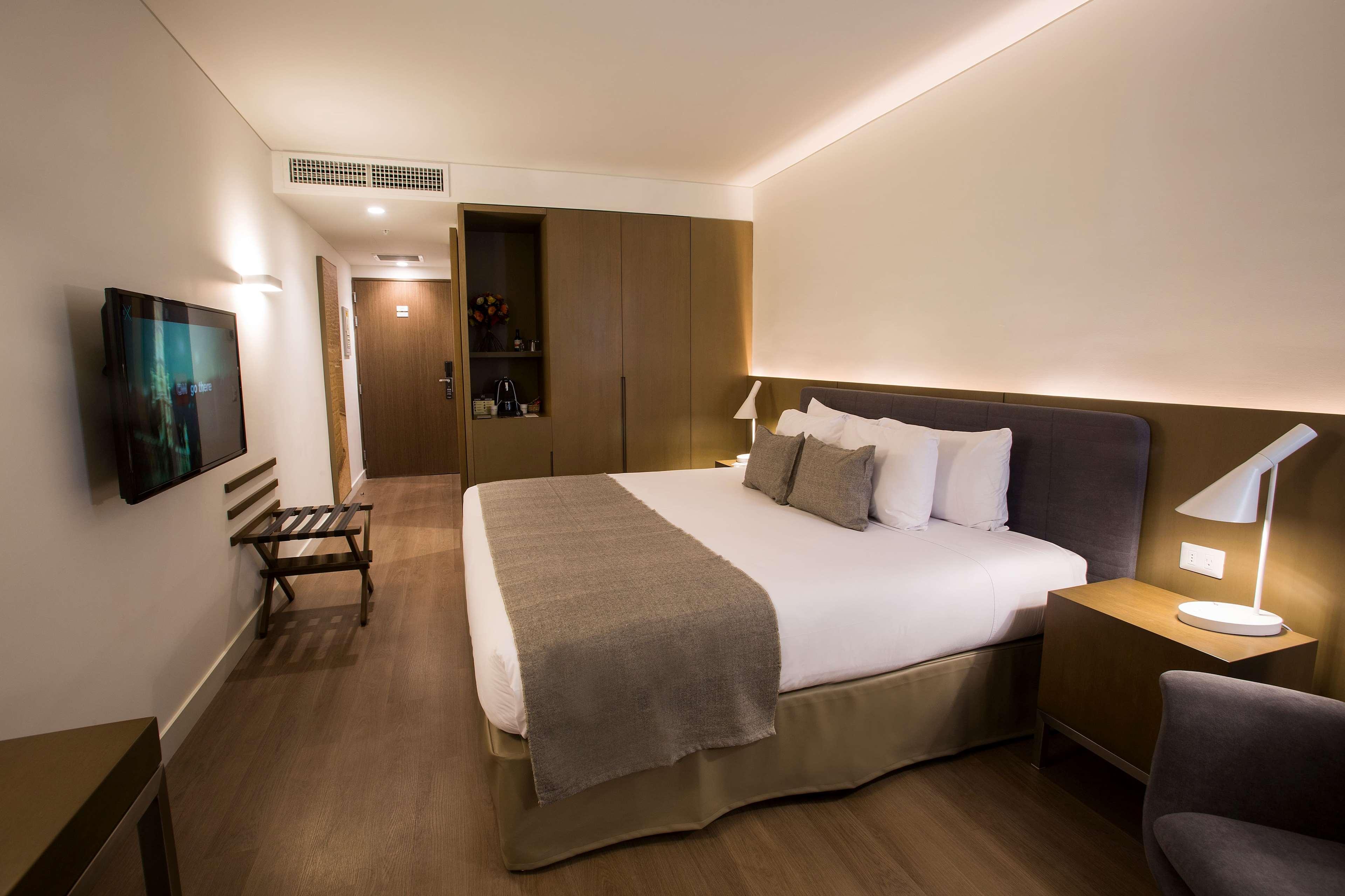 Room King Bed Non Smoking