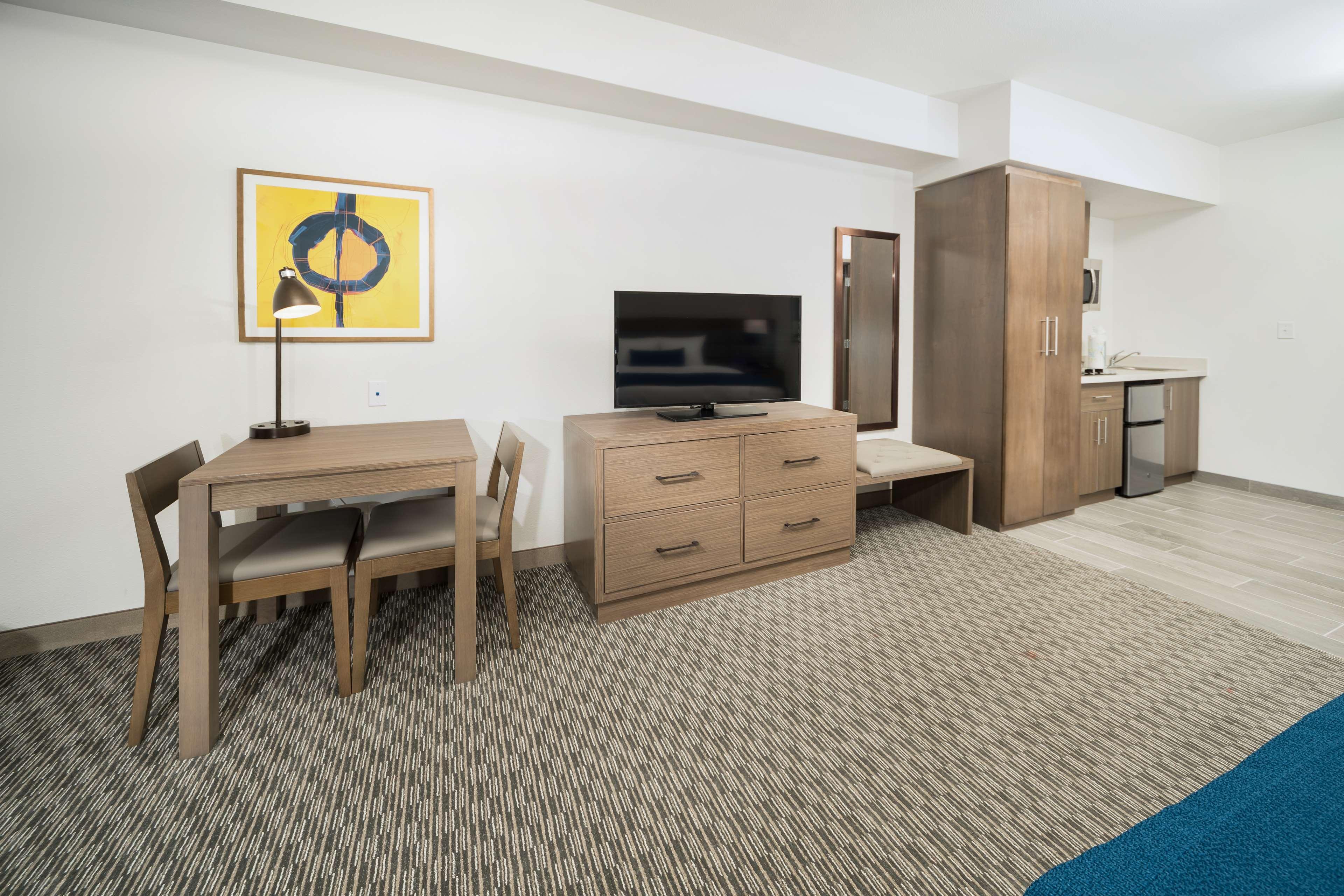 Junior Suite King Bed Non Smoking