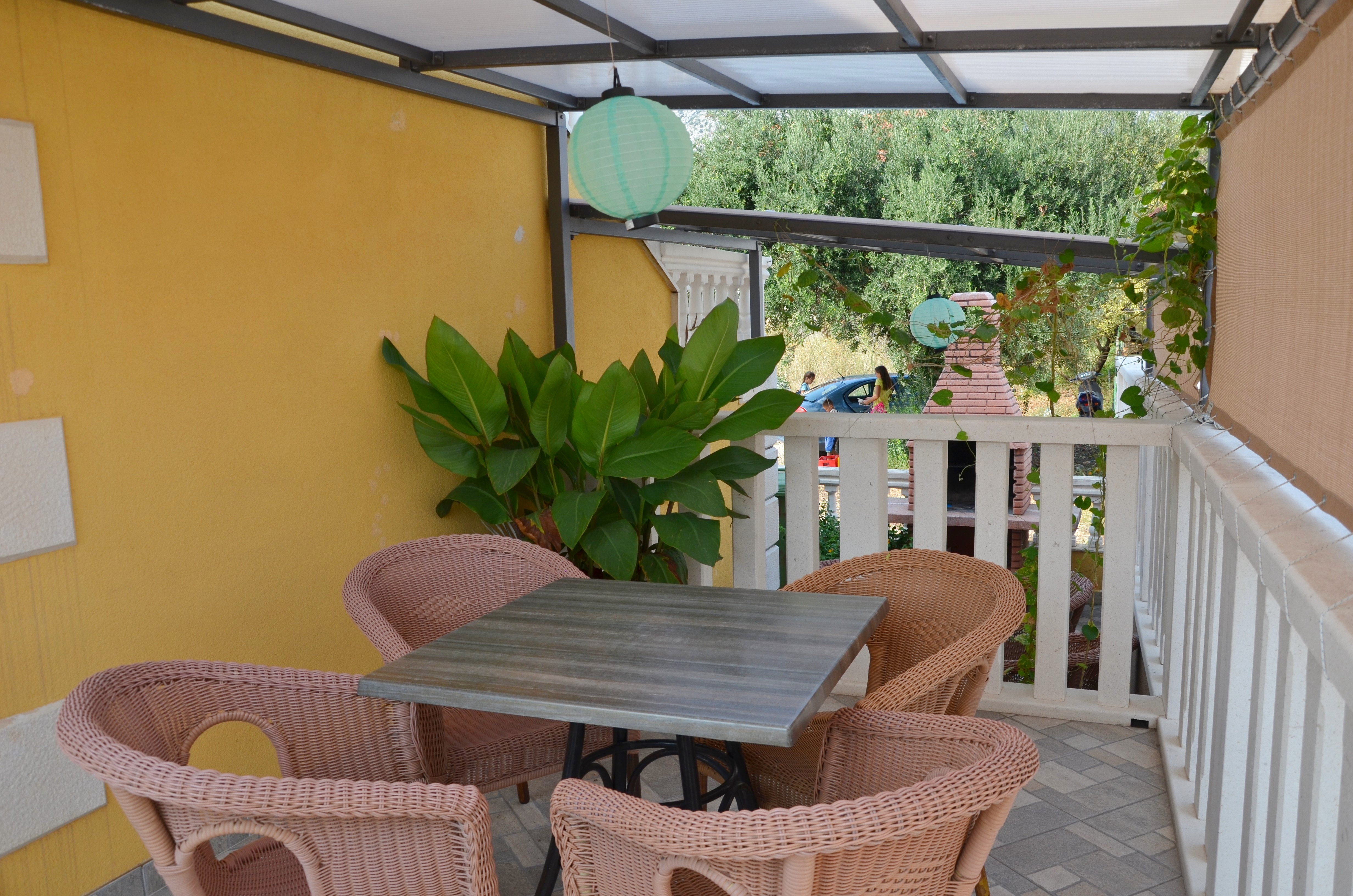 Apartment Capacity 3