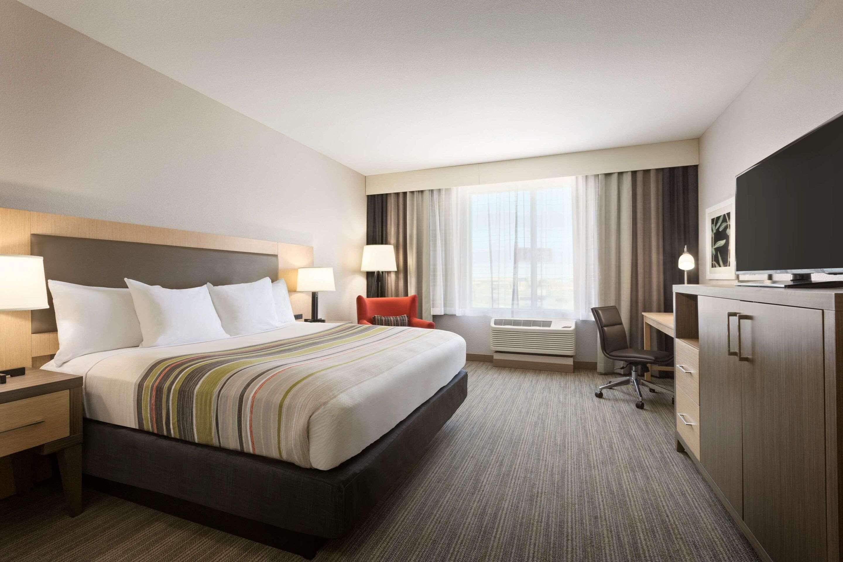 Double Accessible King Size Bed