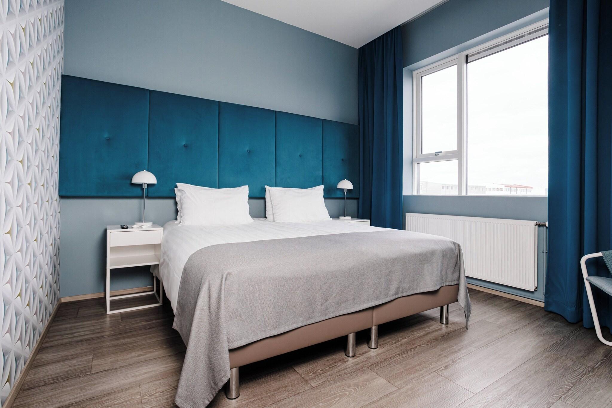 Double Superior King Bed